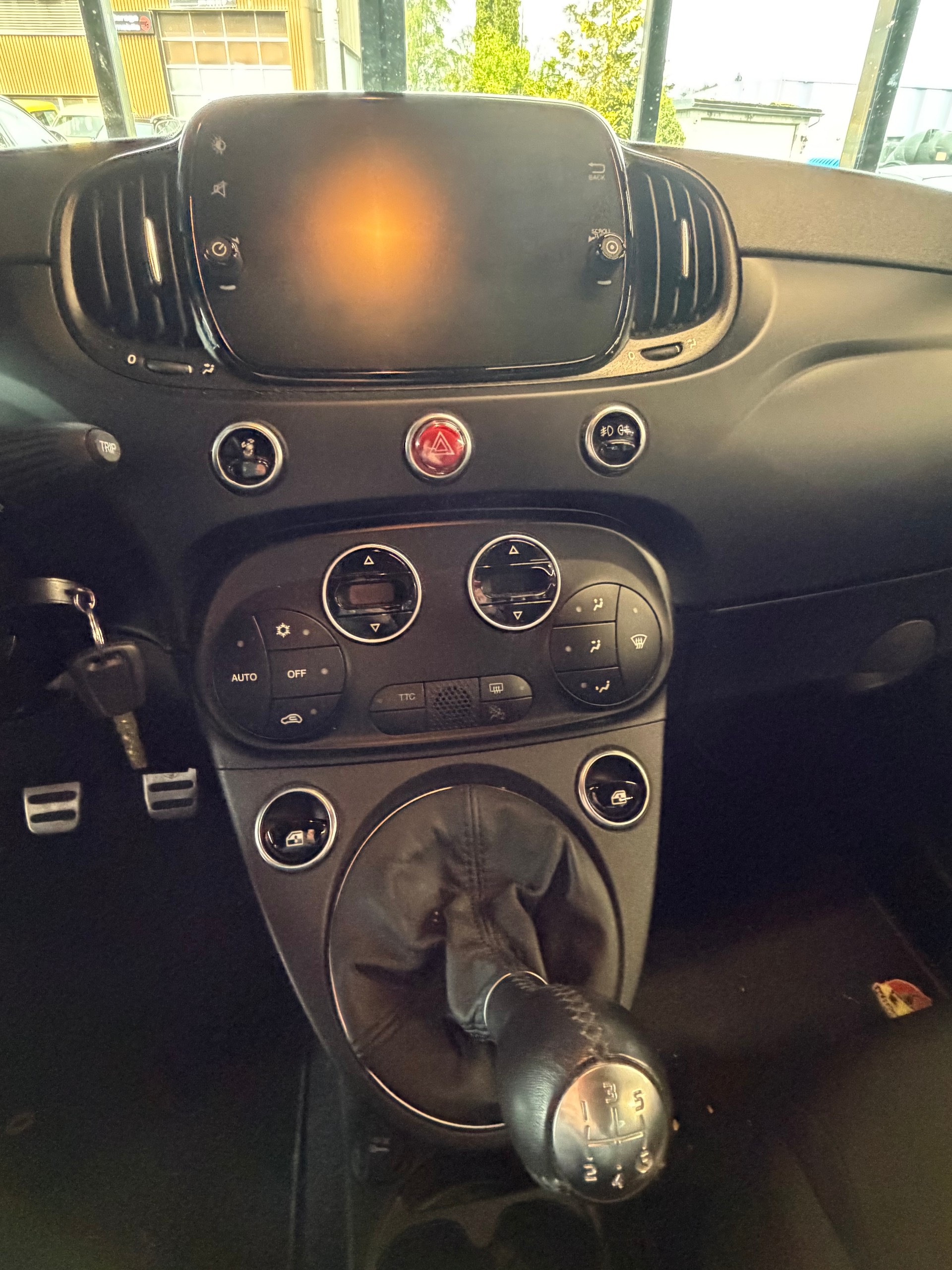 FIAT 595 1.4 16V Turbo Abarth F595-image-5