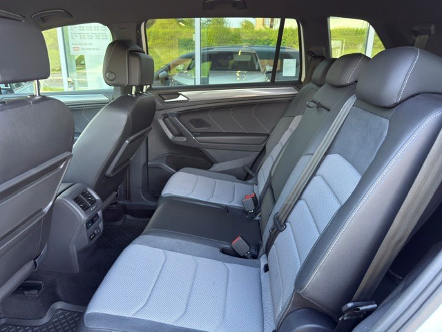 VW Tiguan Allspace 2.0 TDI SCR Highline 4Motion DSG-image-7