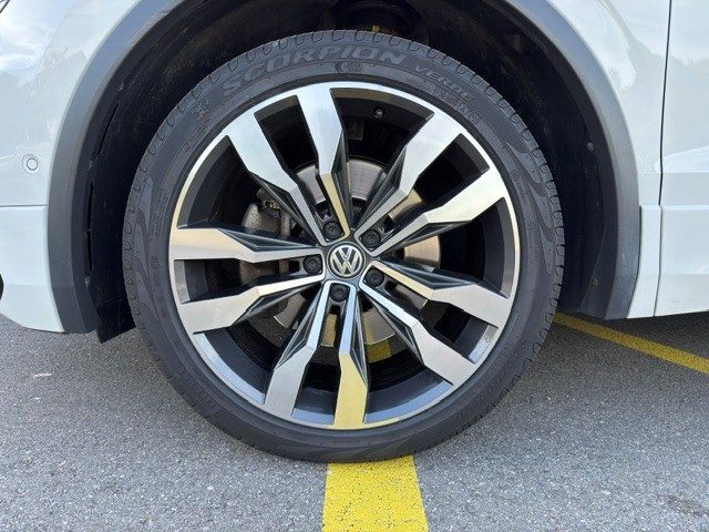 VW Tiguan Allspace 2.0 TDI SCR Highline 4Motion DSG-image-11