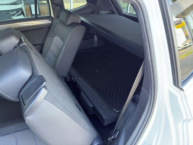 VW Tiguan Allspace 2.0 TDI SCR Highline 4Motion DSG-image-8