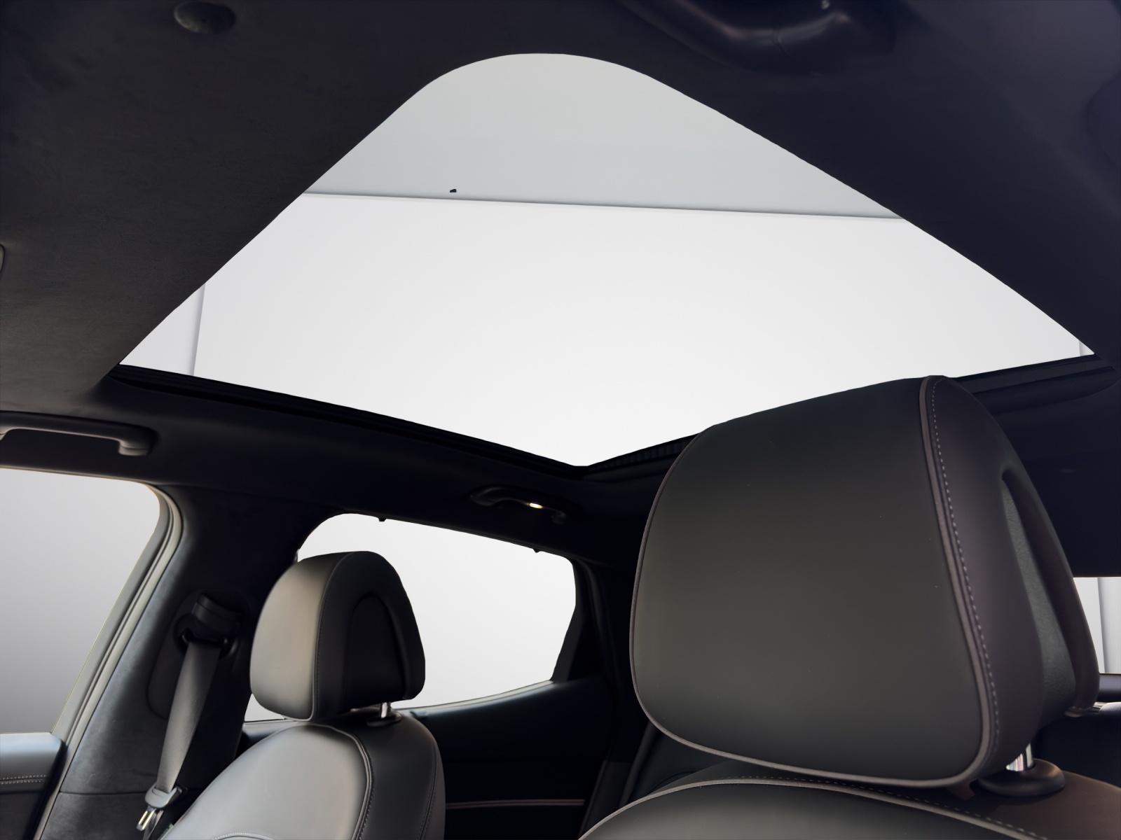 GENESIS GV60 Dual Motor Sport AWD-image-6