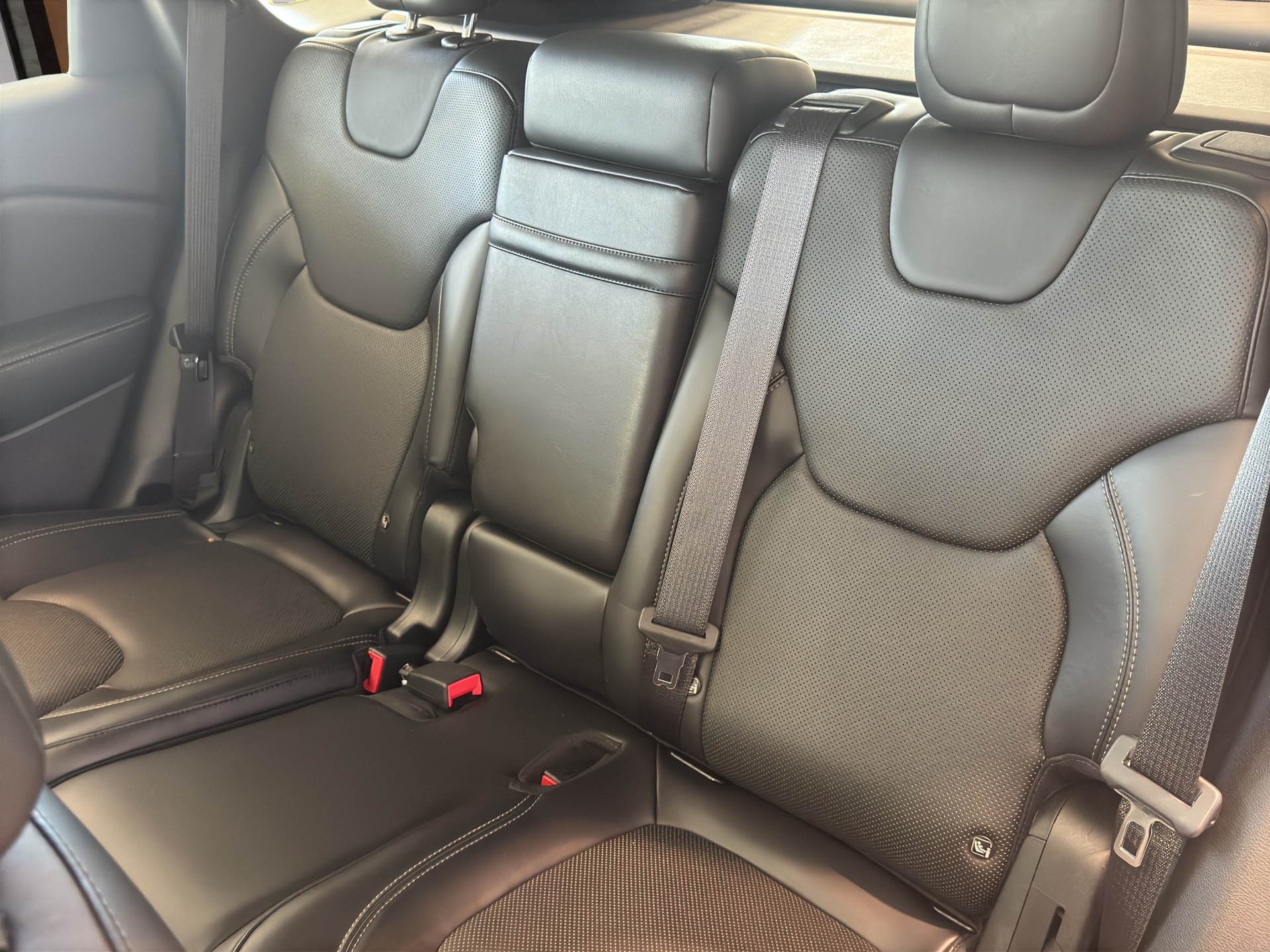 JEEP Cherokee 2.2MJ Limited AWD Drive II 9ATX-image-9