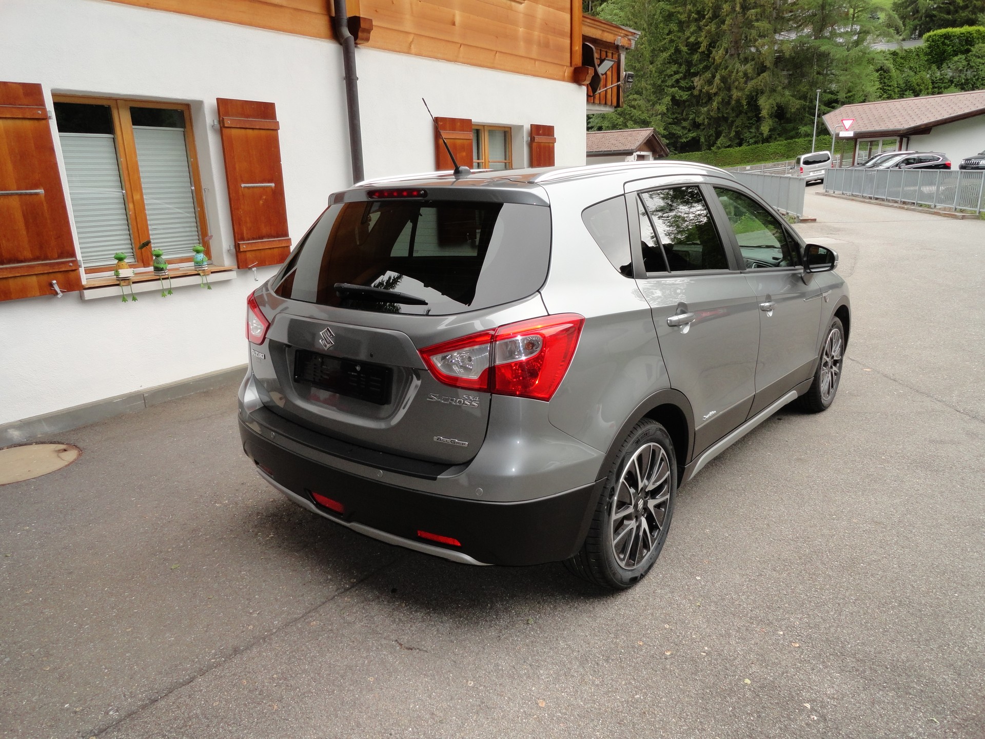 SUZUKI SX4 S-Cross 1.6 16V Sergio Cellano Top 4WD-showroom-element-2