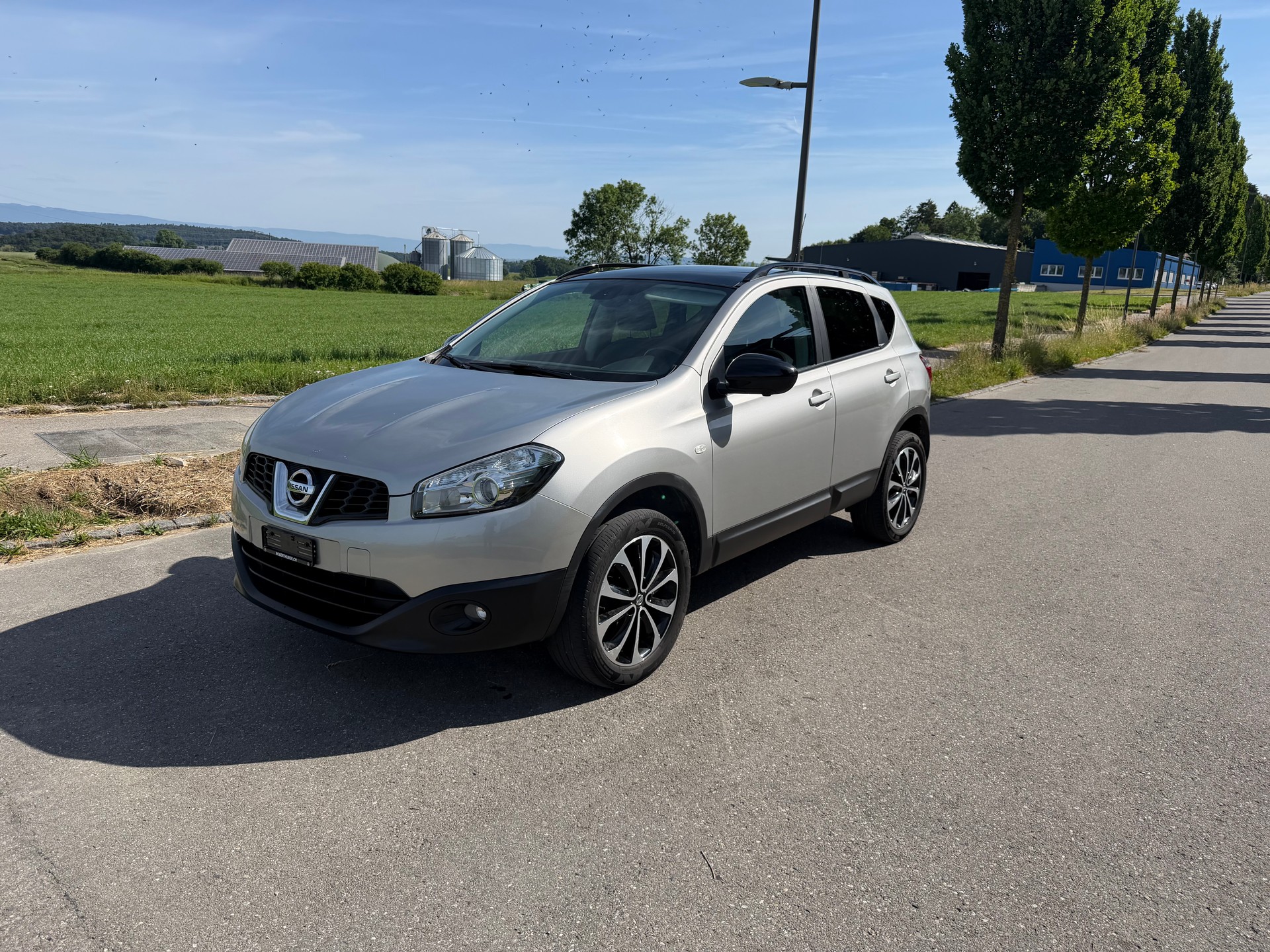 NISSAN Qashqai 2.0 4WD i-Way-image-0