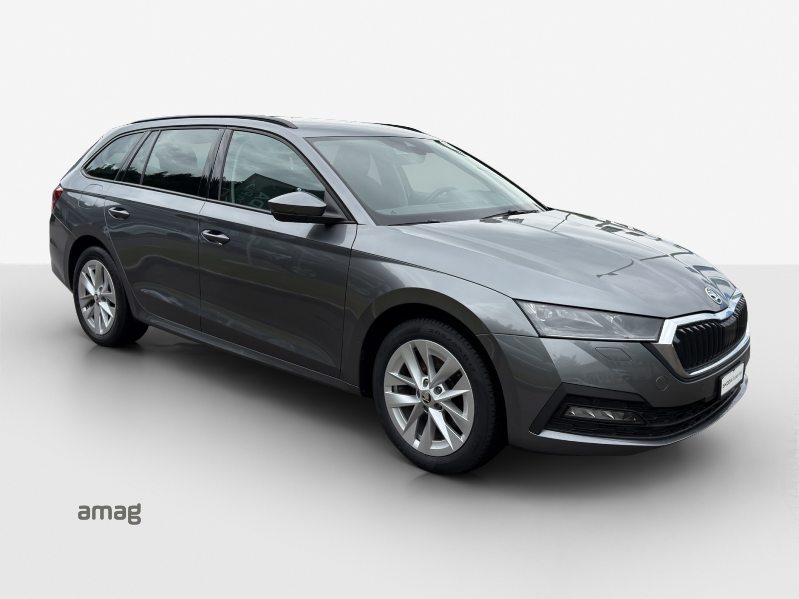 SKODA Octavia Combi 2.0 TSI Ambition DSG 4x4-image-5