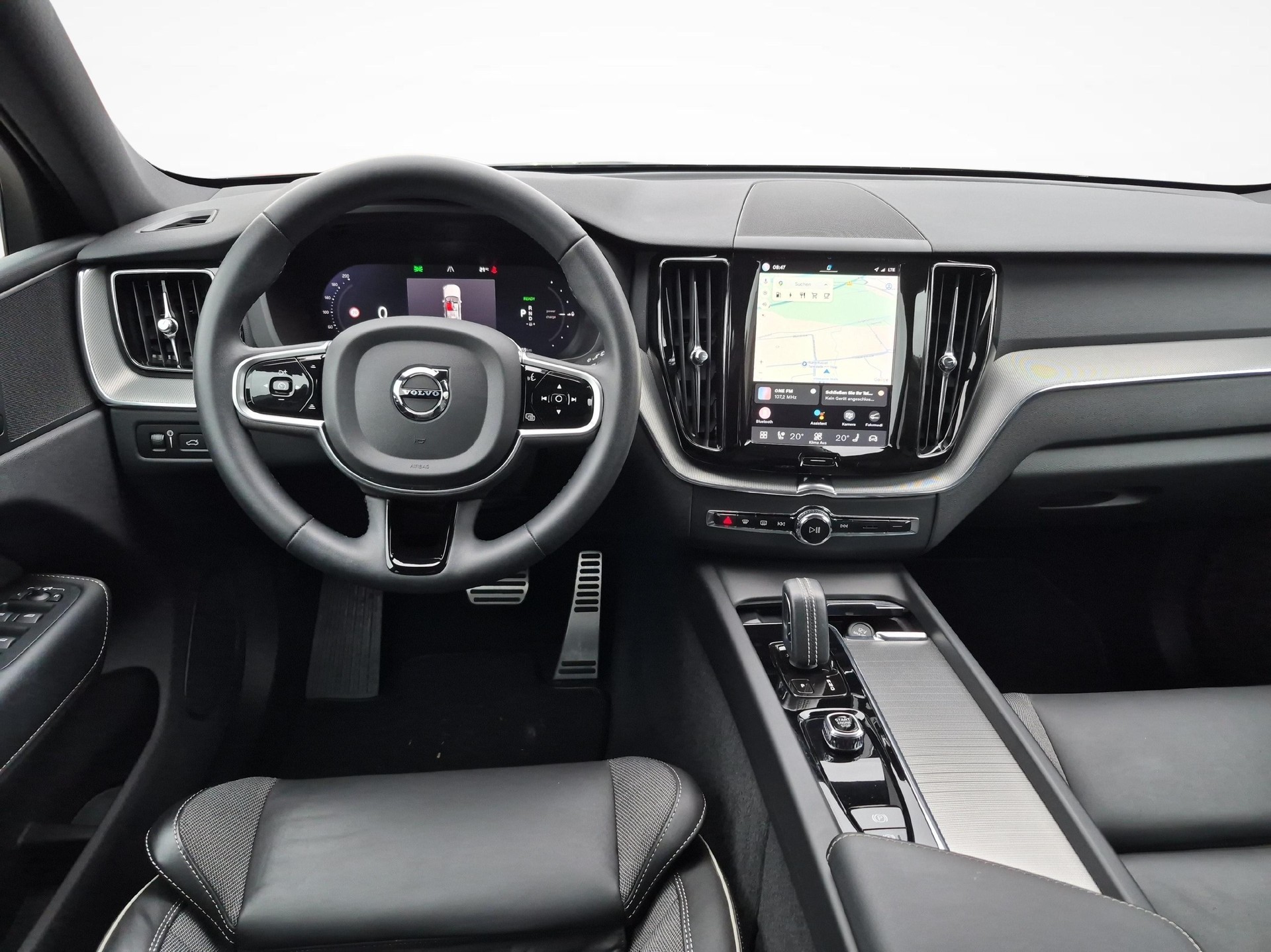 VOLVO XC60 2.0 T6 TE R-Design eAWD-image-9