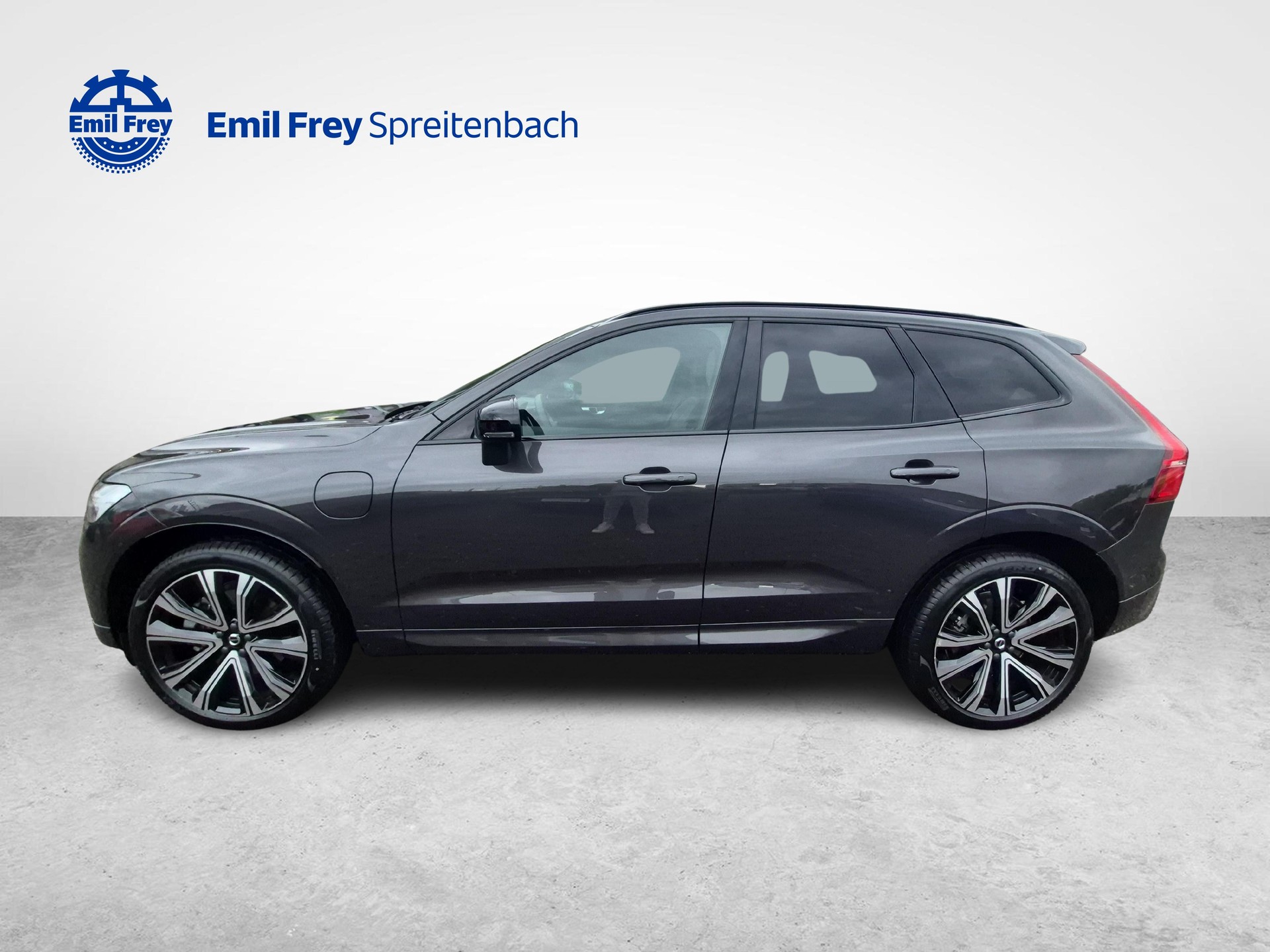VOLVO XC60 2.0 T6 TE R-Design eAWD-image-2