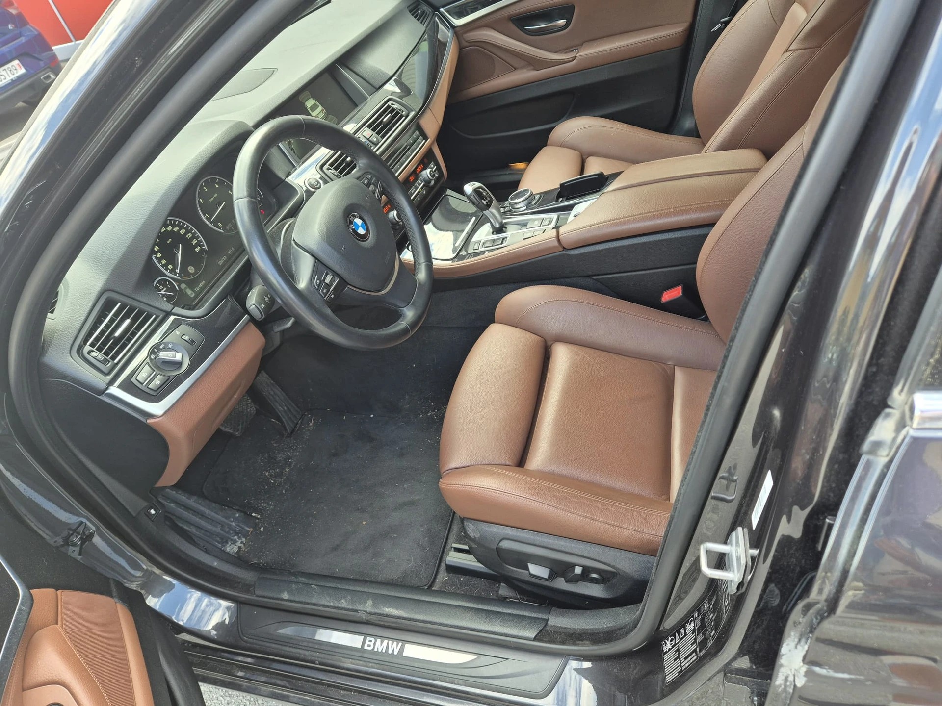 BMW 530d xDrive Steptronic-image-15