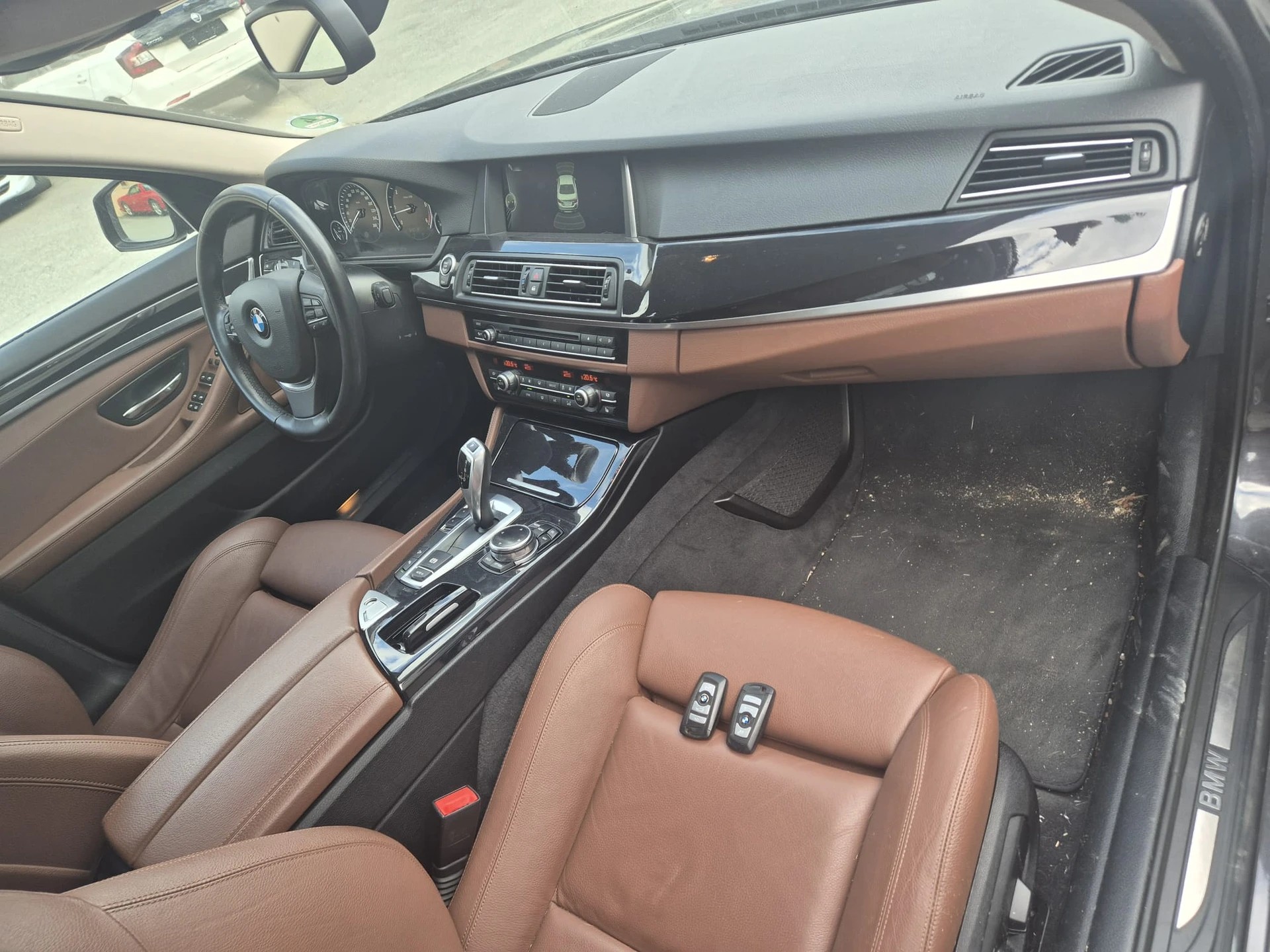 BMW 530d xDrive Steptronic-image-12