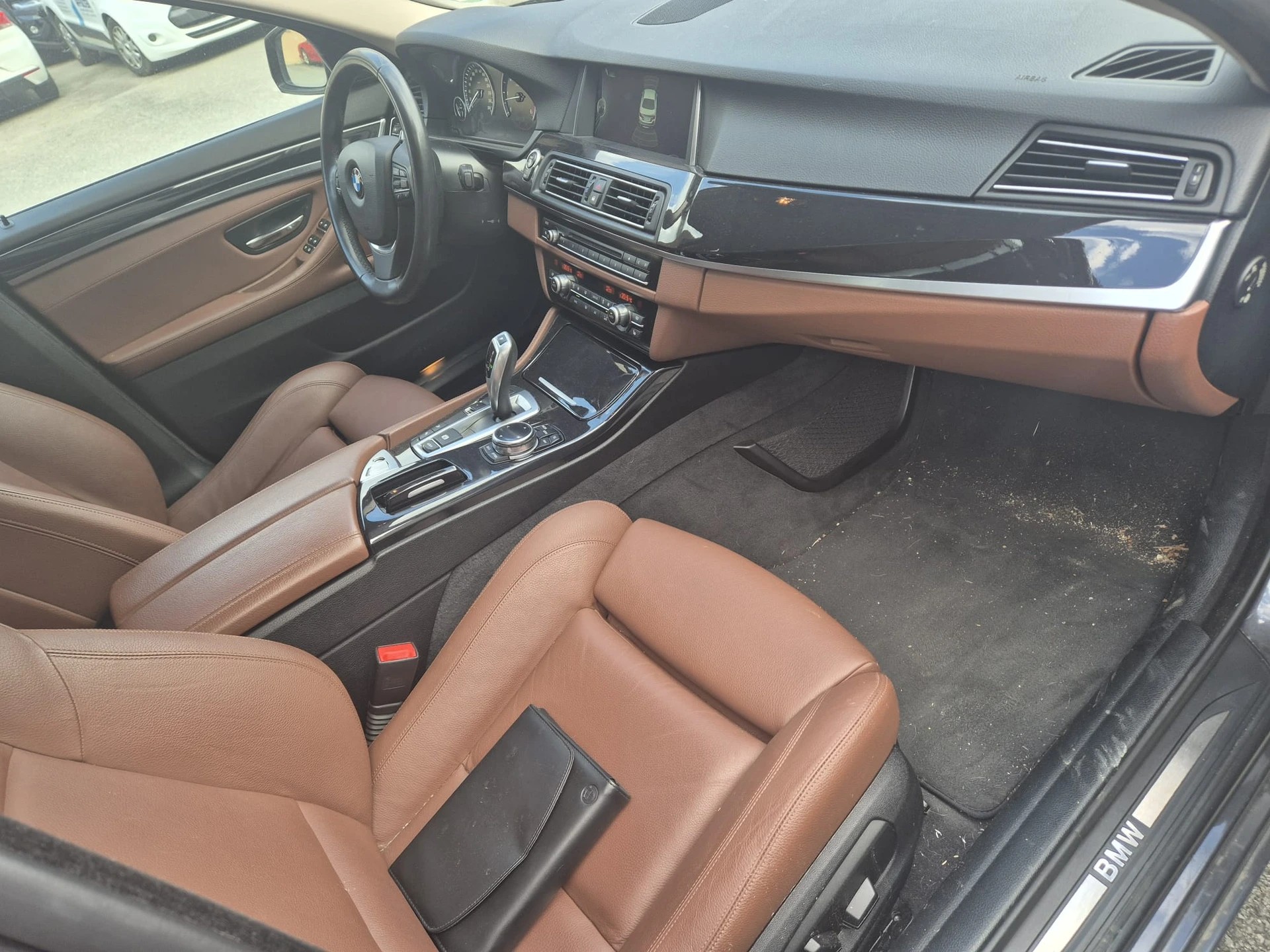 BMW 530d xDrive Steptronic-image-13