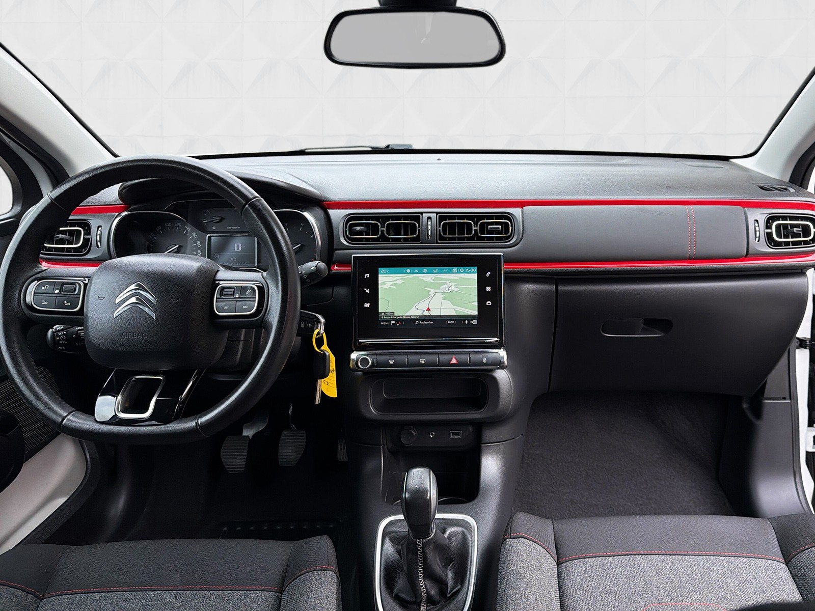 CITROEN C3 1.2i Shine-image-8
