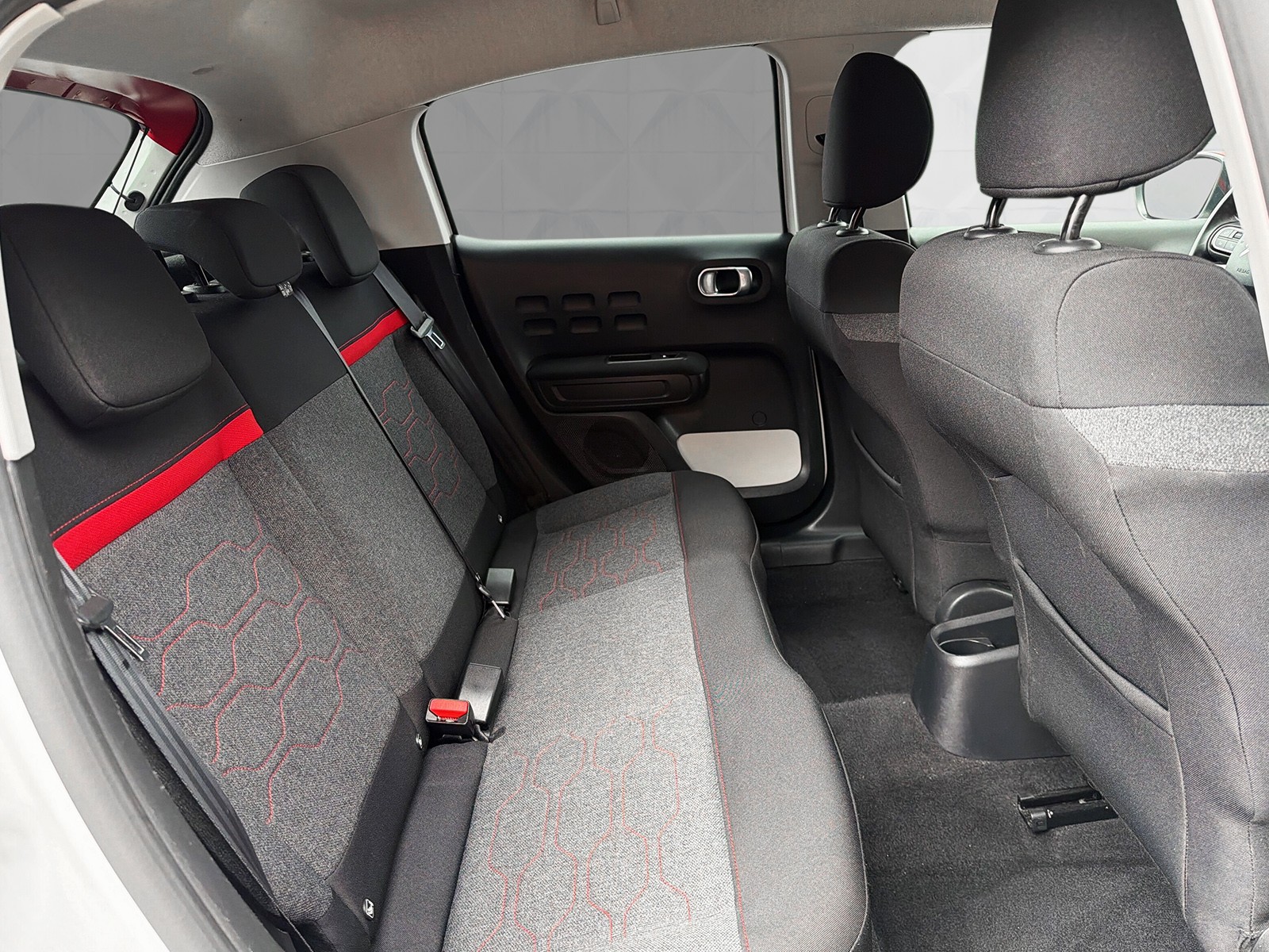 CITROEN C3 1.2i Shine-image-10