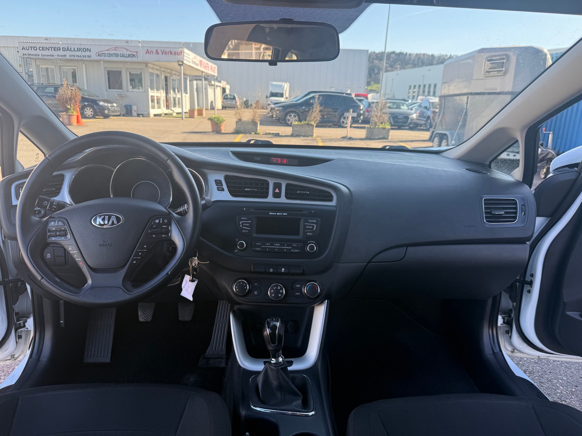 KIA Cee'd Sportswagon 1.6 CRDi Trend-image-3