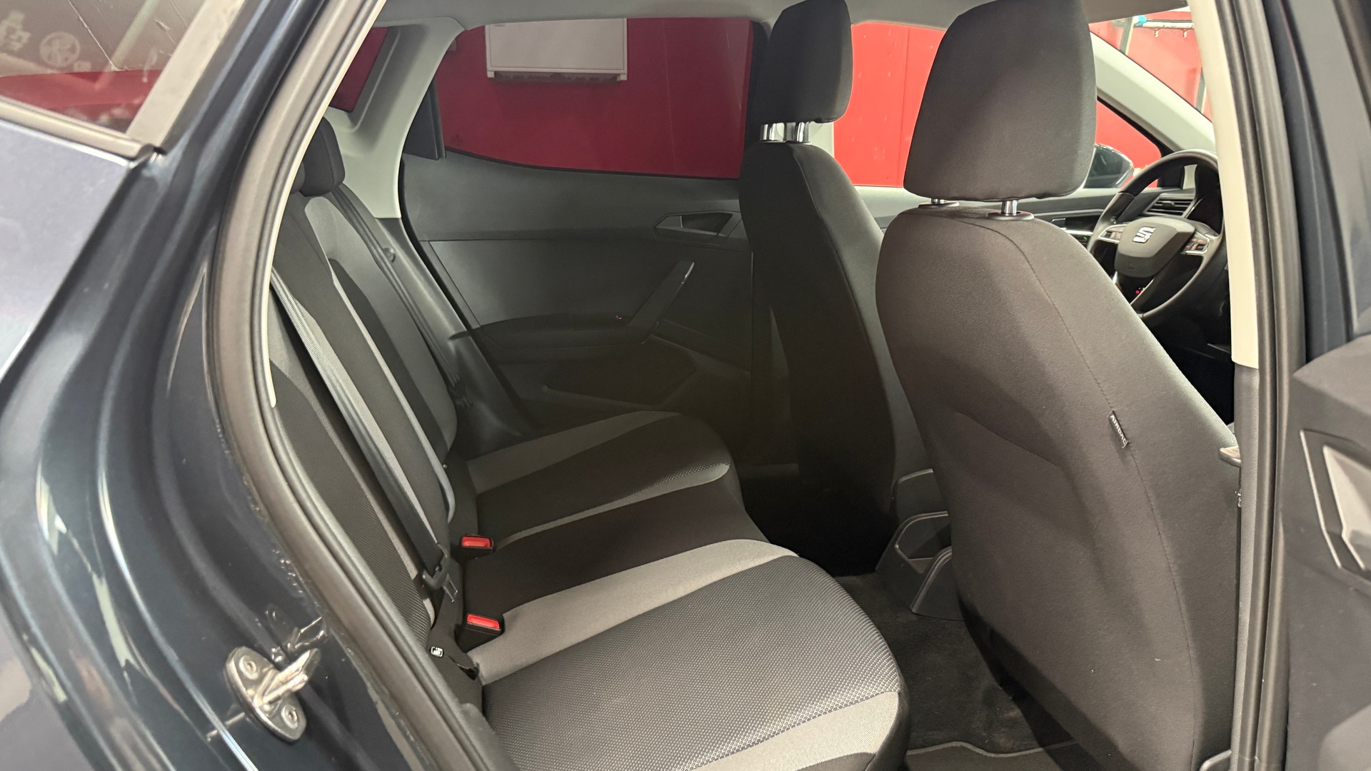 SEAT Ibiza 1.0 EcoTSI Style DSG, frisch ab MFK, Automat, NAVI, DAB, Androit Auto, AppelCarPlay, Garantie-image-12