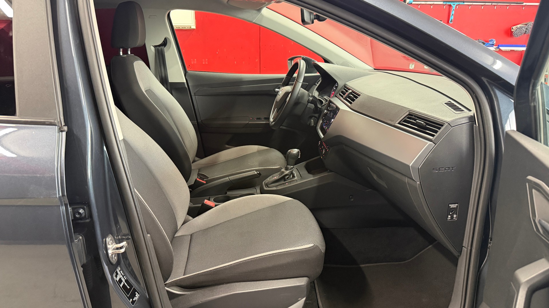 SEAT Ibiza 1.0 EcoTSI Style DSG, frisch ab MFK, Automat, NAVI, DAB, Androit Auto, AppelCarPlay, Garantie-image-13