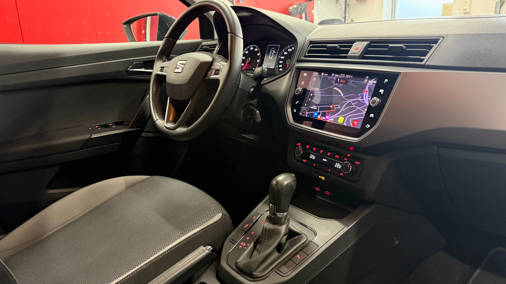 SEAT Ibiza 1.0 EcoTSI Style DSG, frisch ab MFK, Automat, NAVI, DAB, Androit Auto, AppelCarPlay, Garantie-image-15
