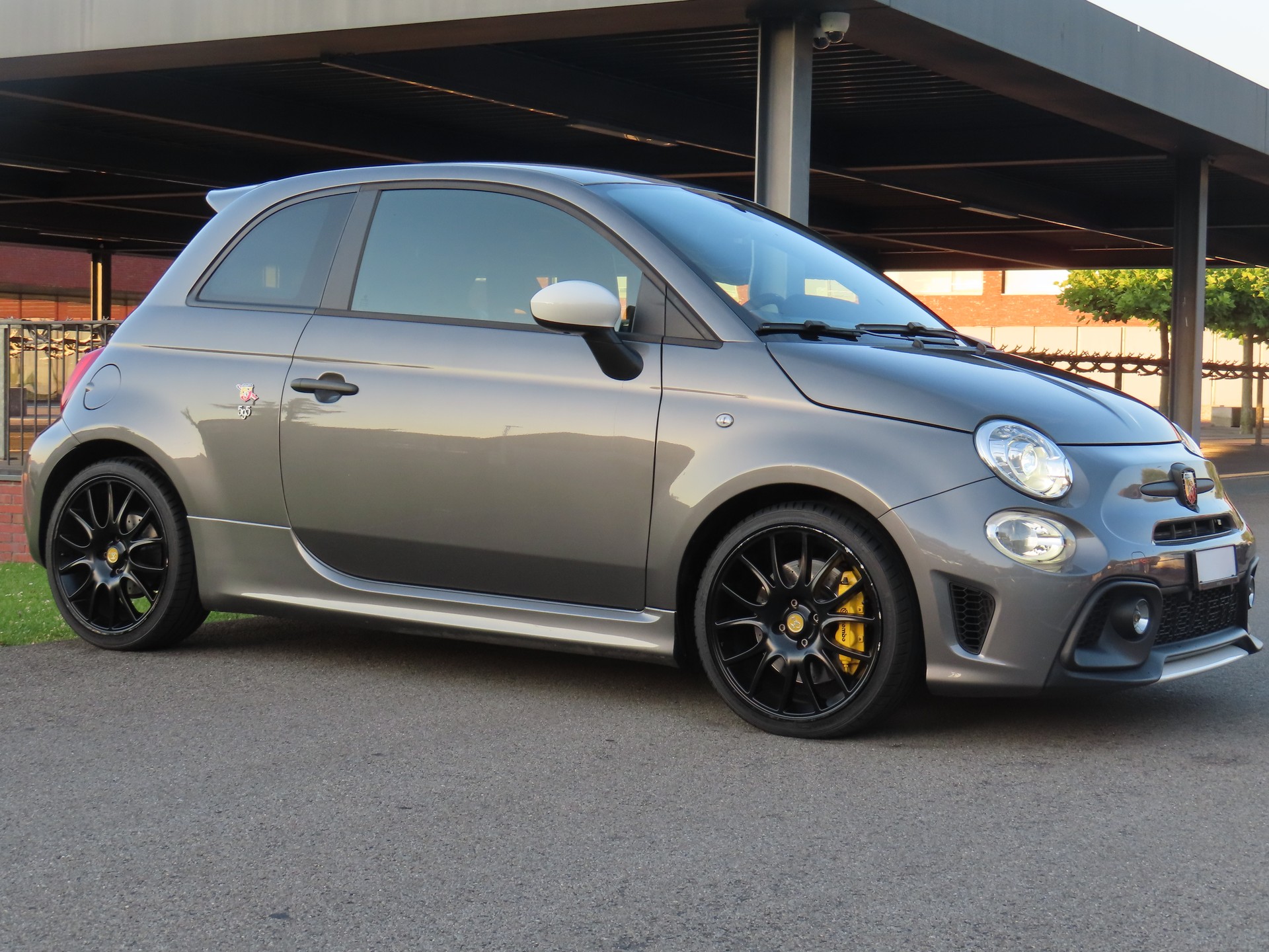 FIAT 595 1.4 16V Turbo Abarth Competition(CH)-image-4