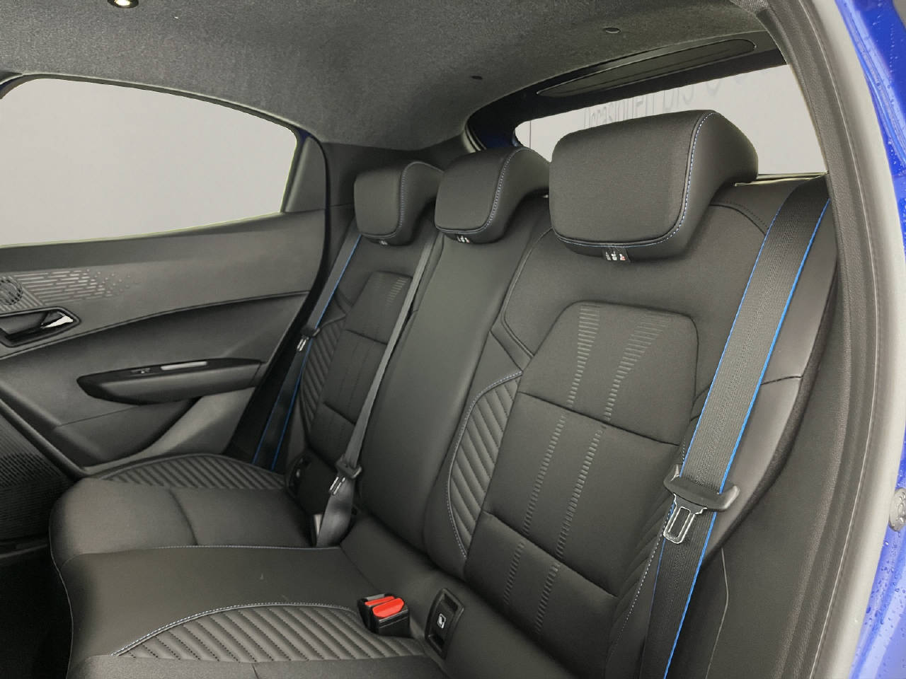 RENAULT Clio 1.8 E-Tech esprit Alpine-image-16