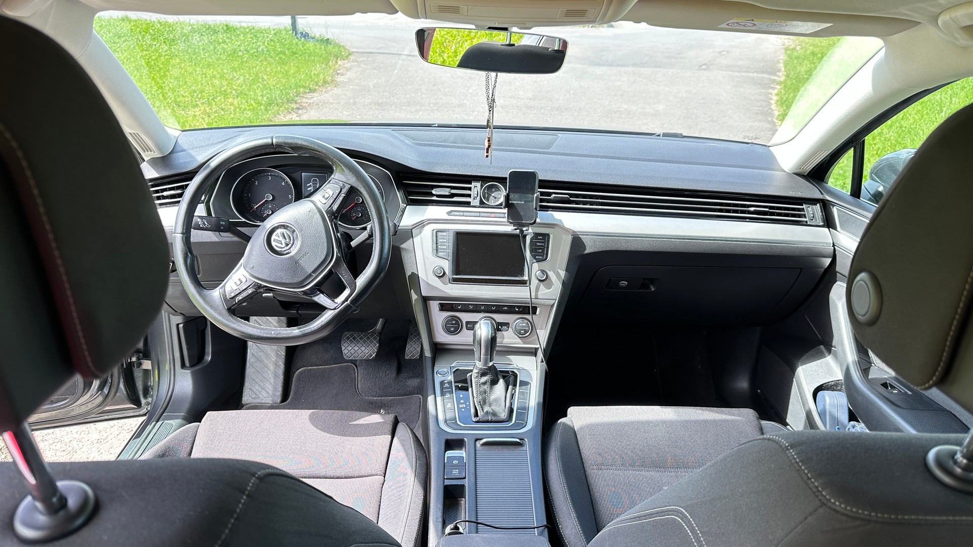 VW 2.0 TDI 190 SCR Comfl.DSG 4m-image-5