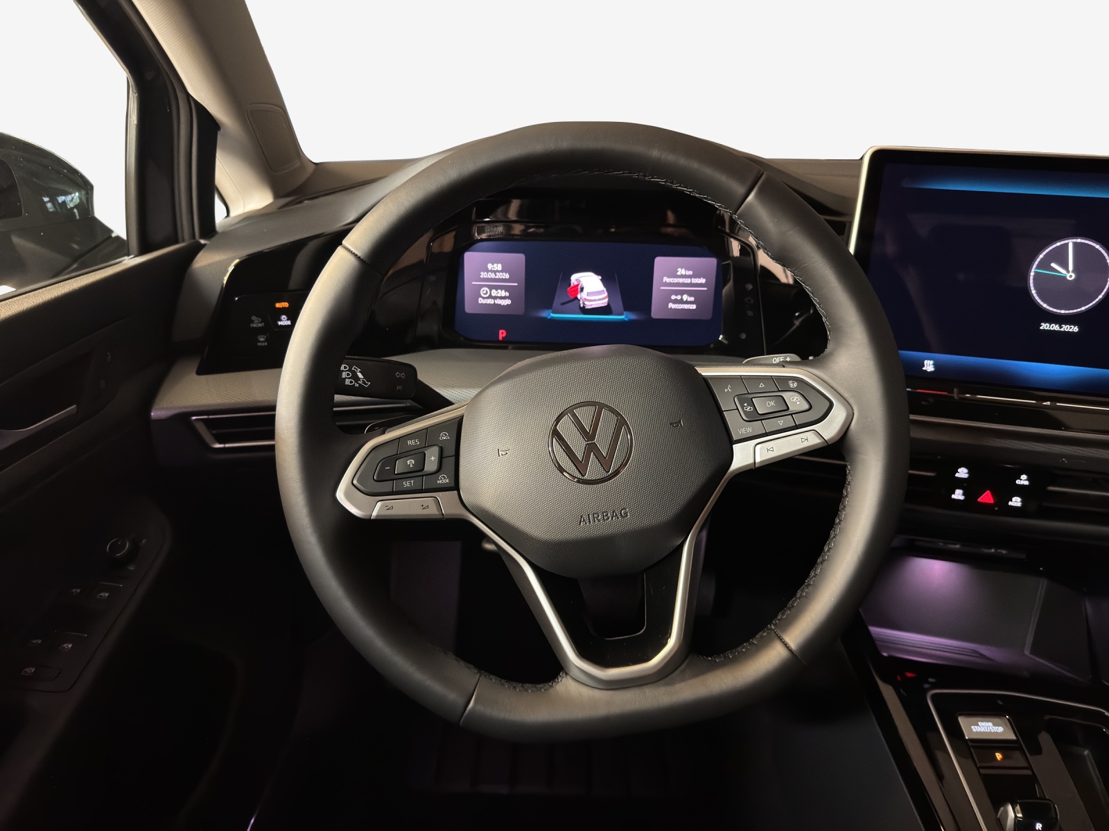 VW Golf 1.5 TSI PHEV Style-image-9