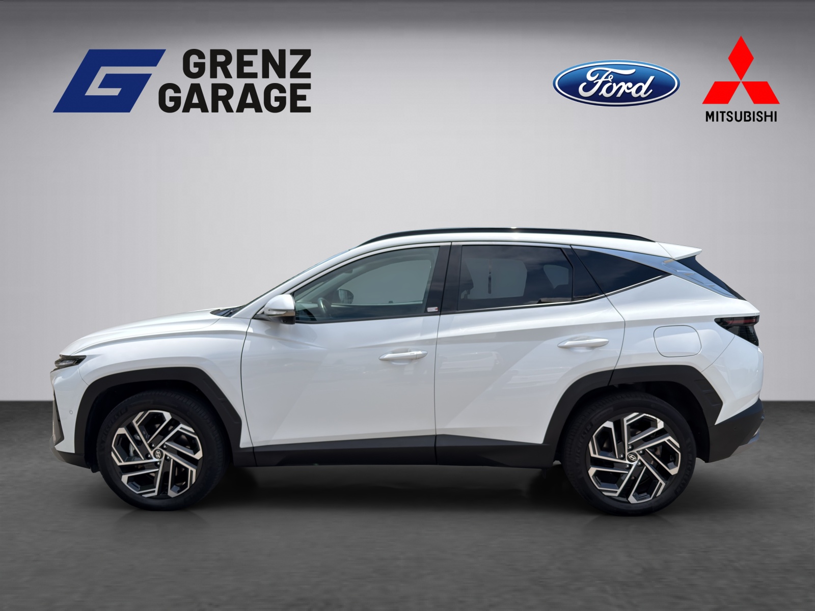 HYUNDAI Tucson 1.6 T-GDi PHEV Vertex Swiss Edition 4WD-image-1