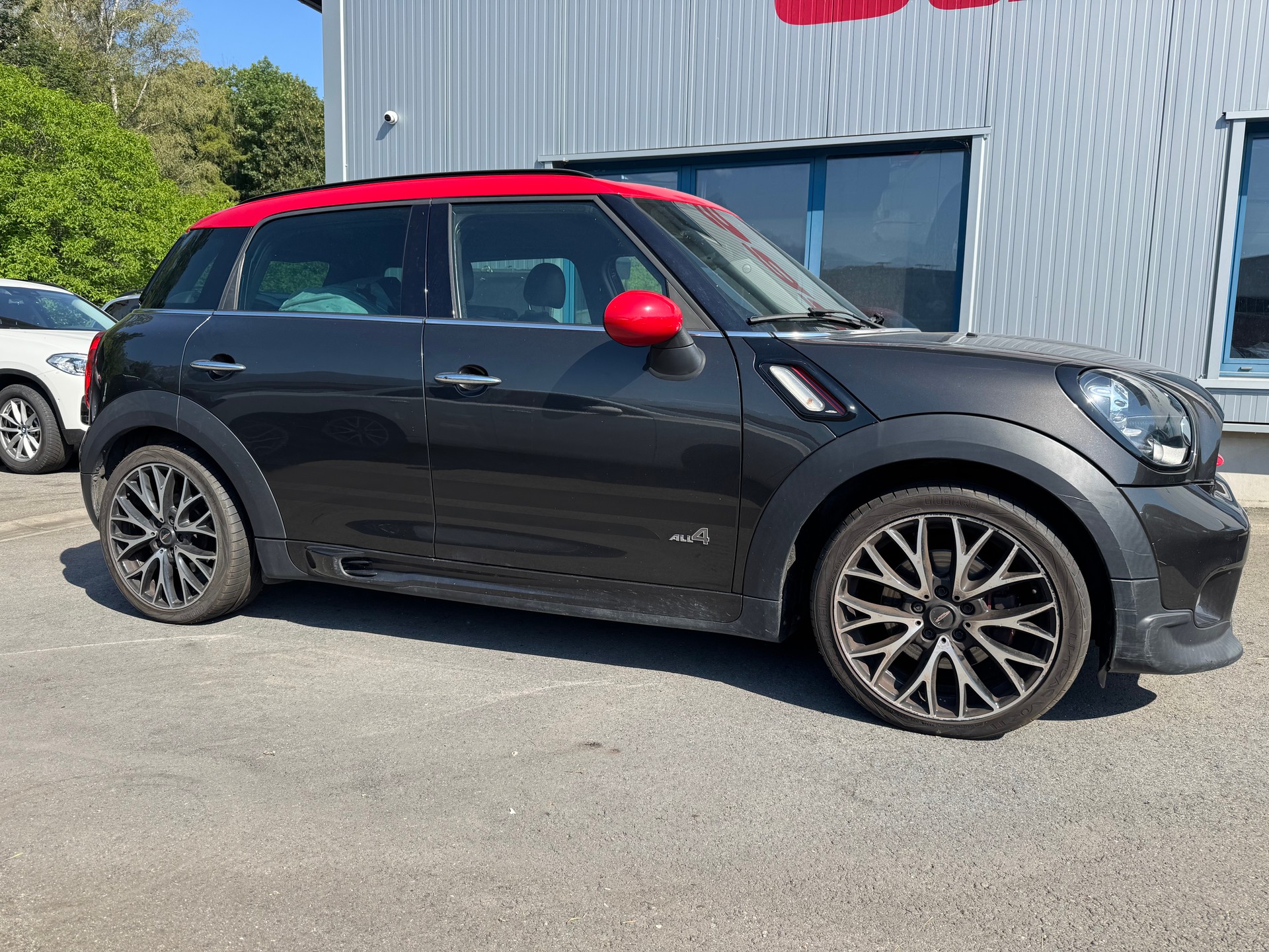 MINI Countryman John Cooper Works ALL4 by Burton-image-3