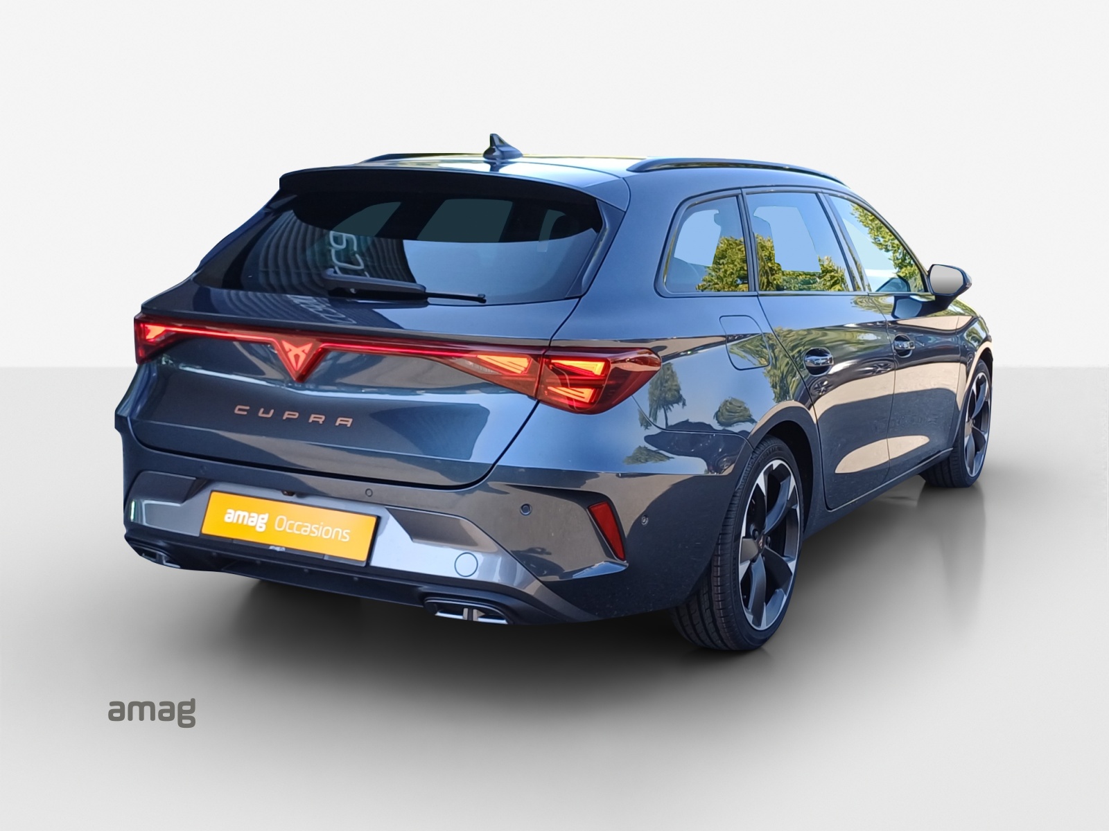 CUPRA LEON ST 1.5 eTSI DSG-image-4