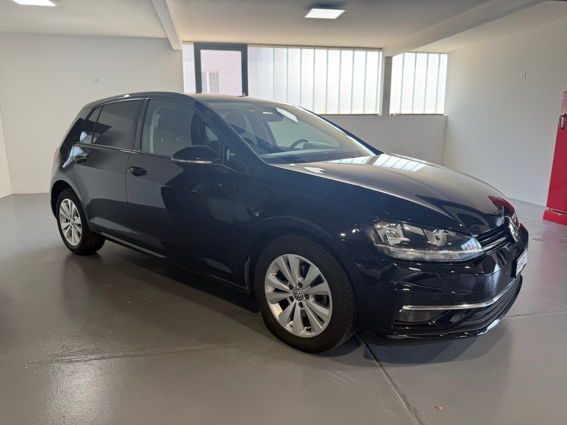 VW Golf 2.0 TDI Comfortline 4Motion DSG-image-1