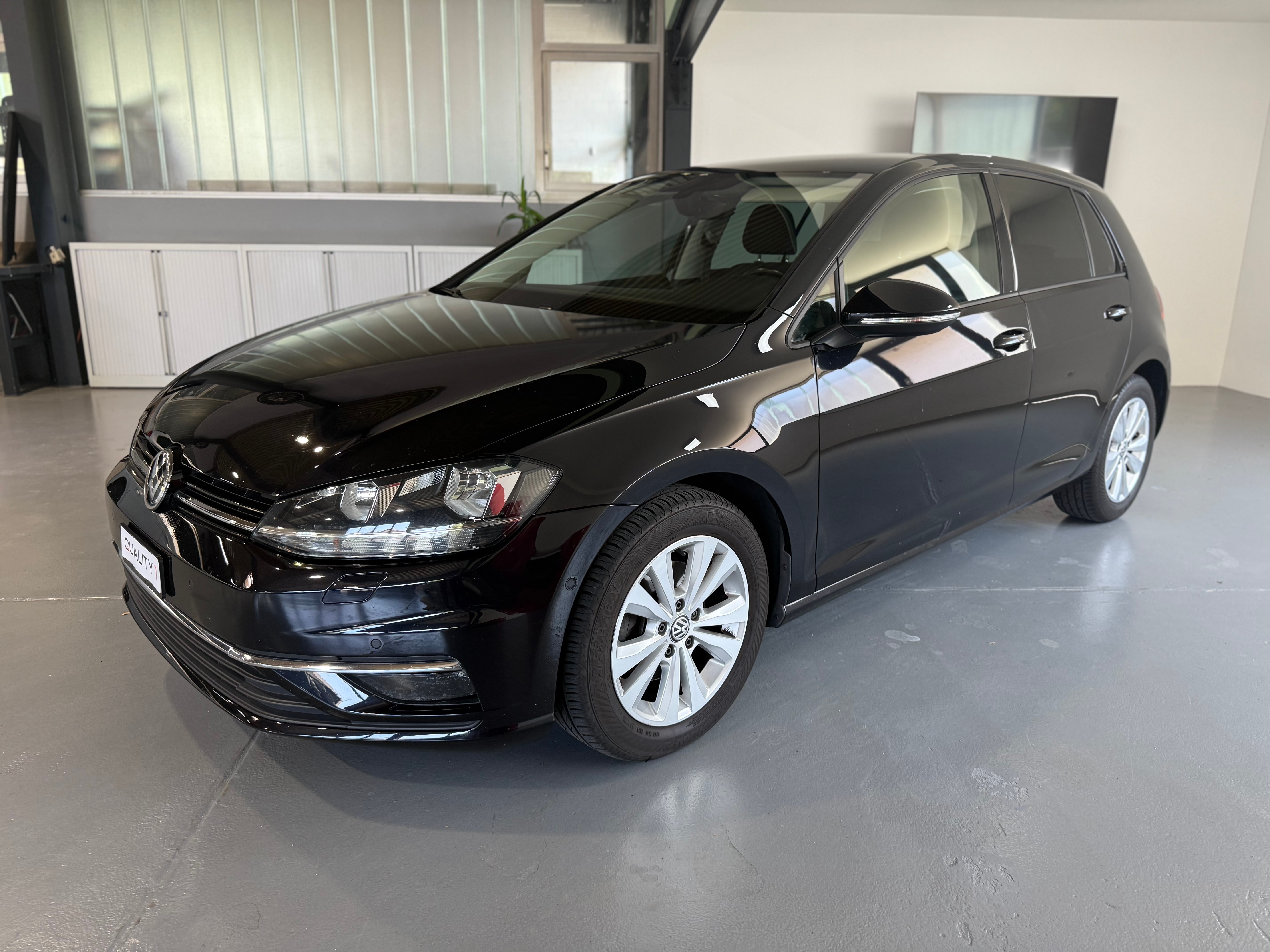VW Golf 2.0 TDI Comfortline 4Motion (Limousine)