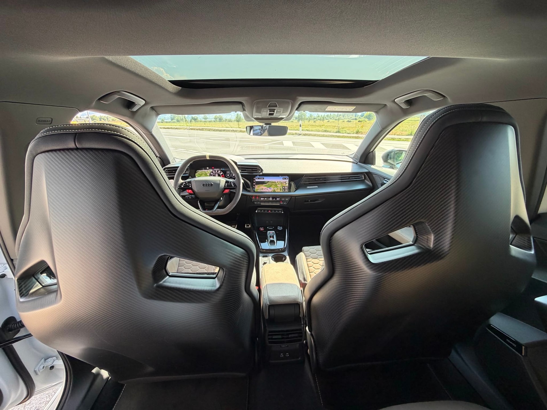 AUDI RS3 Sportback 2.5 TSI competition limited quattro S-tronic-image-12