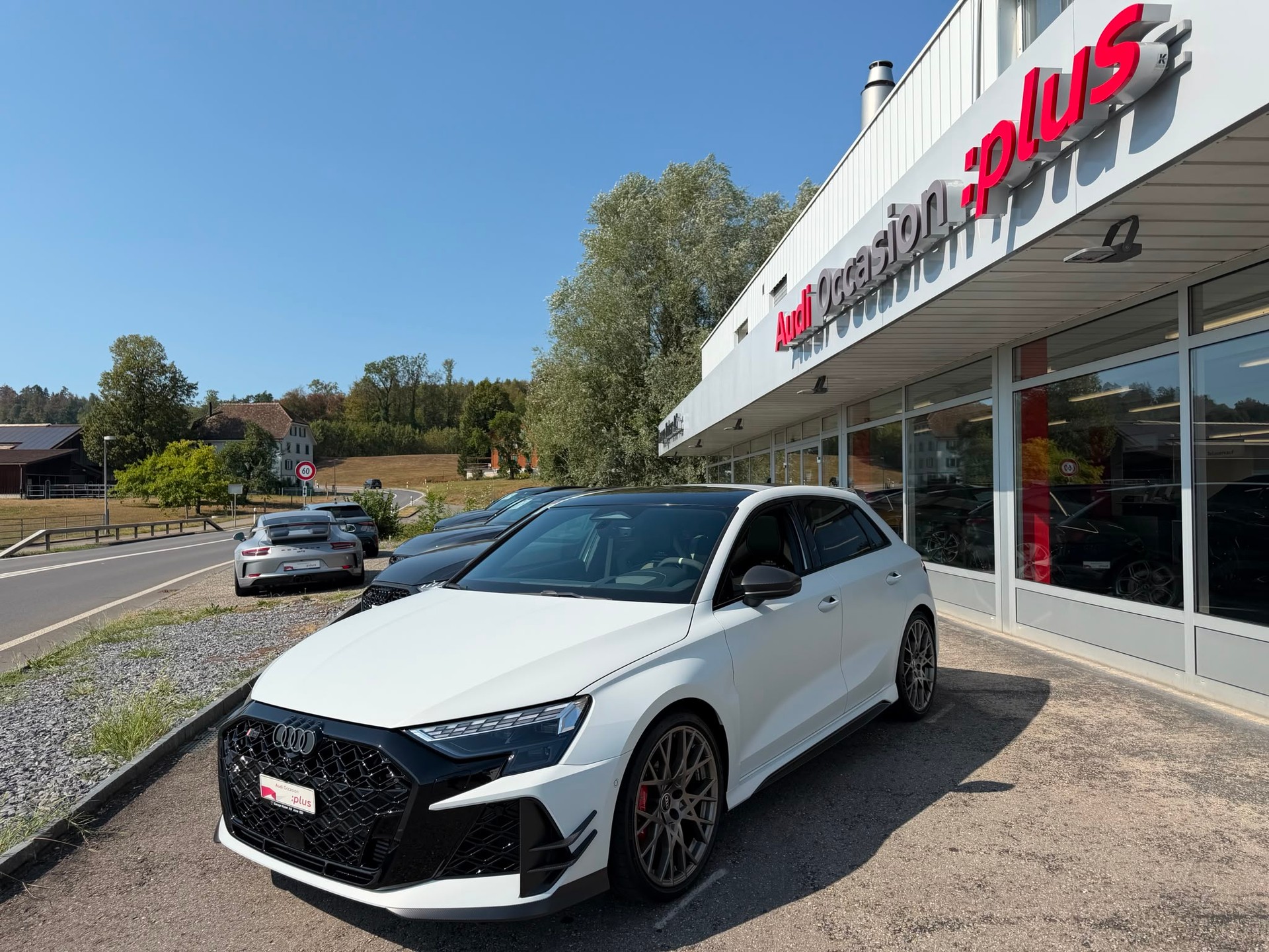AUDI RS3 Sportback 2.5 TSI competition limited quattro S-tronic-image-5