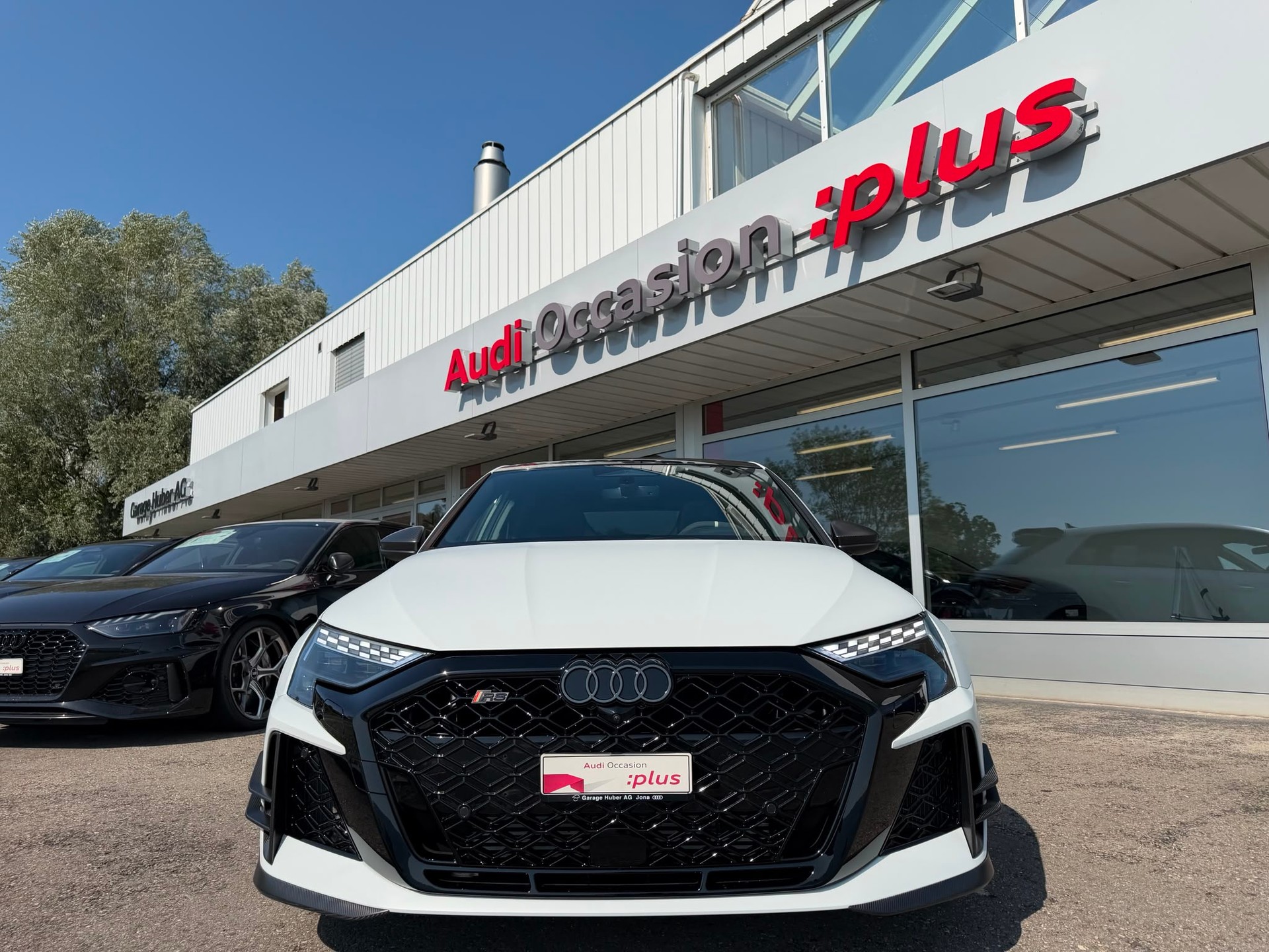 AUDI RS3 Sportback 2.5 TSI competition limited quattro S-tronic-image-6