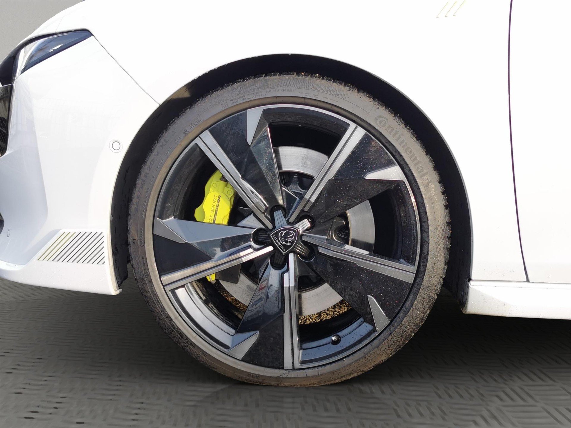 PEUGEOT 508 SW 1.6 Plug-in Hybrid4 PSE-image-9