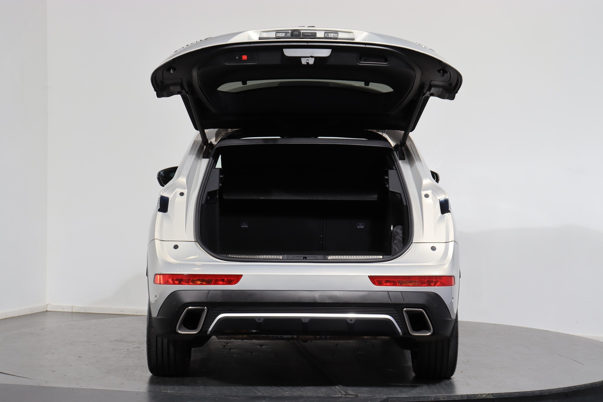 DS AUTOMOBILES 7 Crossback 1.6 E-Tense Rivoli 4x4-image-3