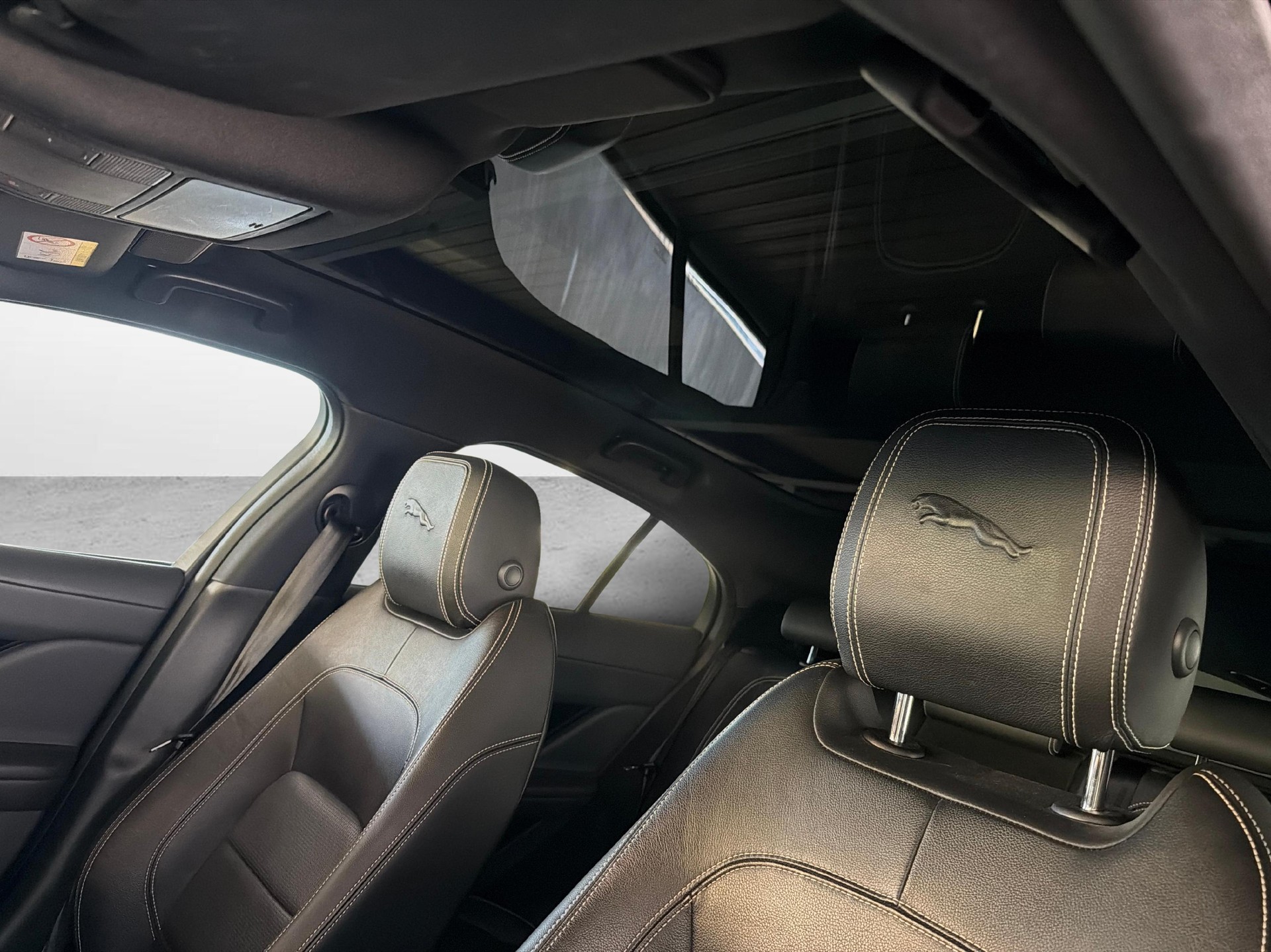 JAGUAR I-Pace EV400 SE AWD 3-Phasen / Leasing ab 0.99% mit Protect Autoversicherung-image-13