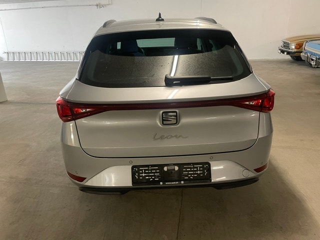 SEAT Leon ST 2.0 TDI EVO DSG Style-image-2