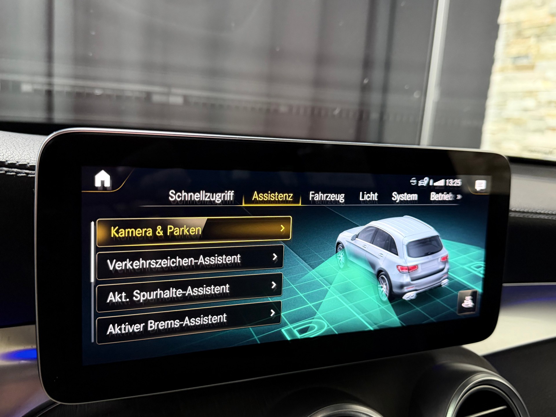 MERCEDES-BENZ GLC 63 S AMG 4Matic 9G-Tronic-image-21