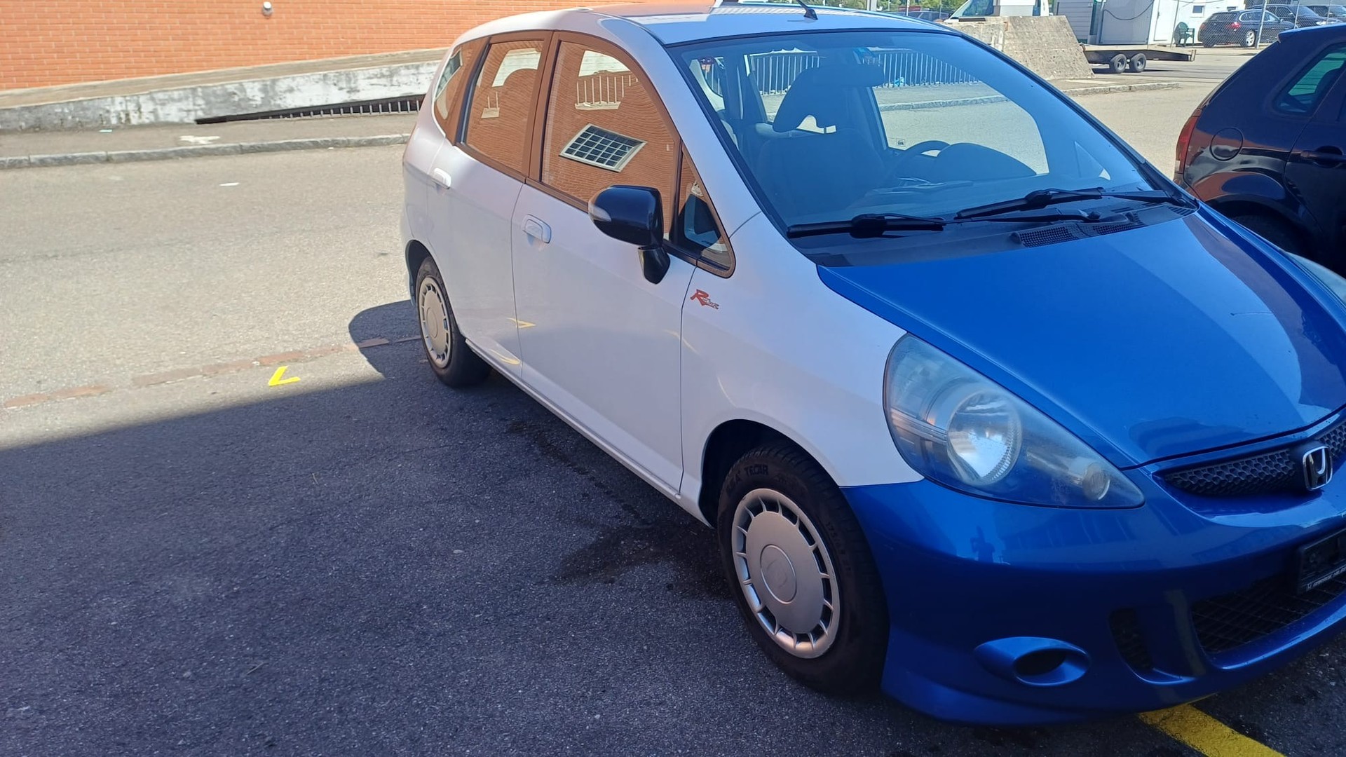 HONDA Jazz 1.4i LS Formula 1 CVT-image-1