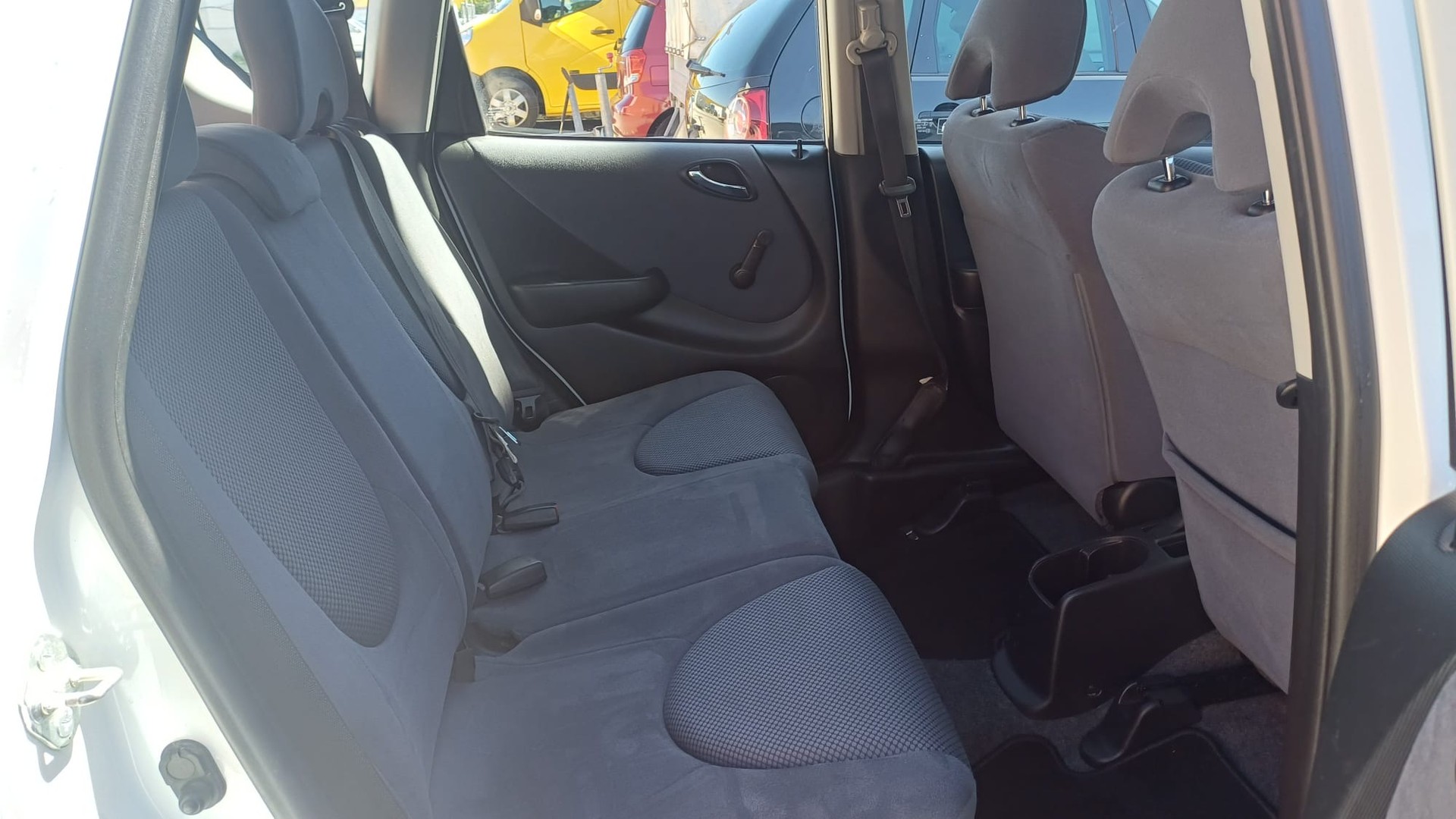HONDA Jazz 1.4i LS Formula 1 CVT-image-12
