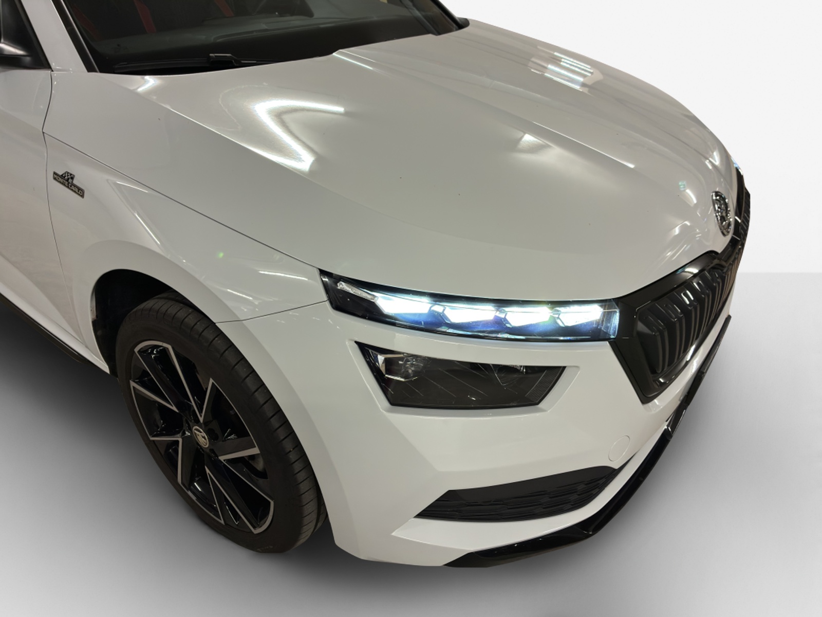 SKODA Kamiq 1.5 TSI ACT Monte Carlo DSG-image-14