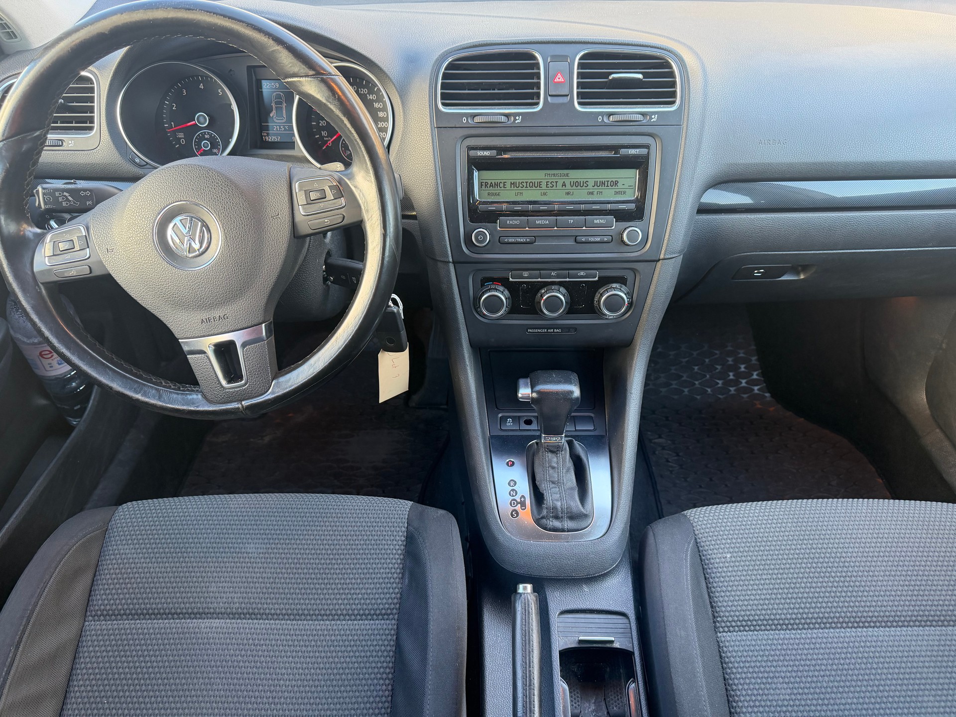 VW Golf Variant 1.4 TSI Comfortline DSG-image-6