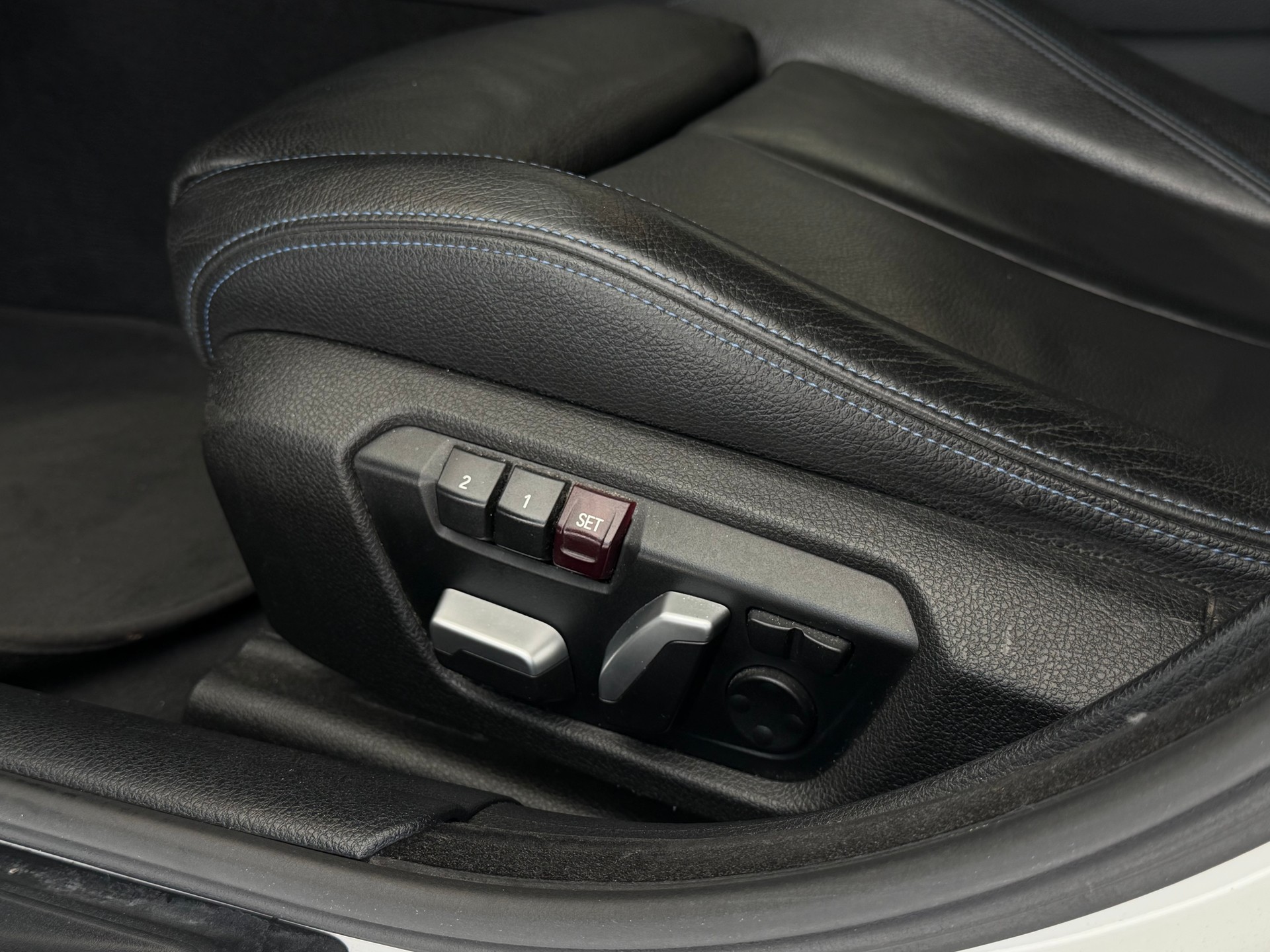 BMW 420d Gran Coupé xDrive M Sport Steptronic *Frisch ab MFK & Service*-image-30