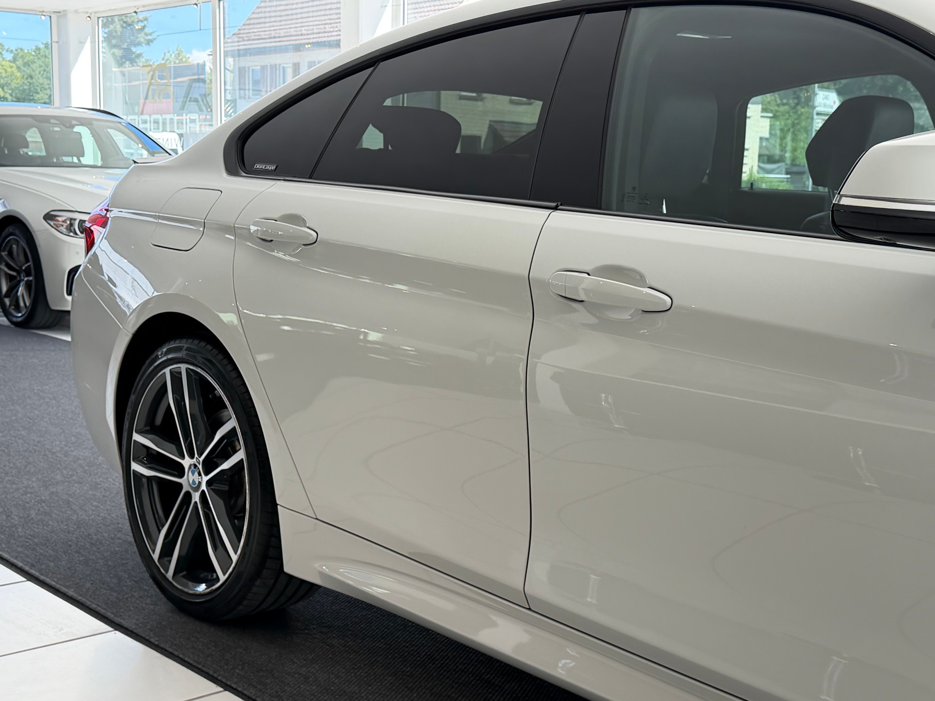 BMW 420d Gran Coupé xDrive M Sport Steptronic *Frisch ab MFK & Service*-image-5