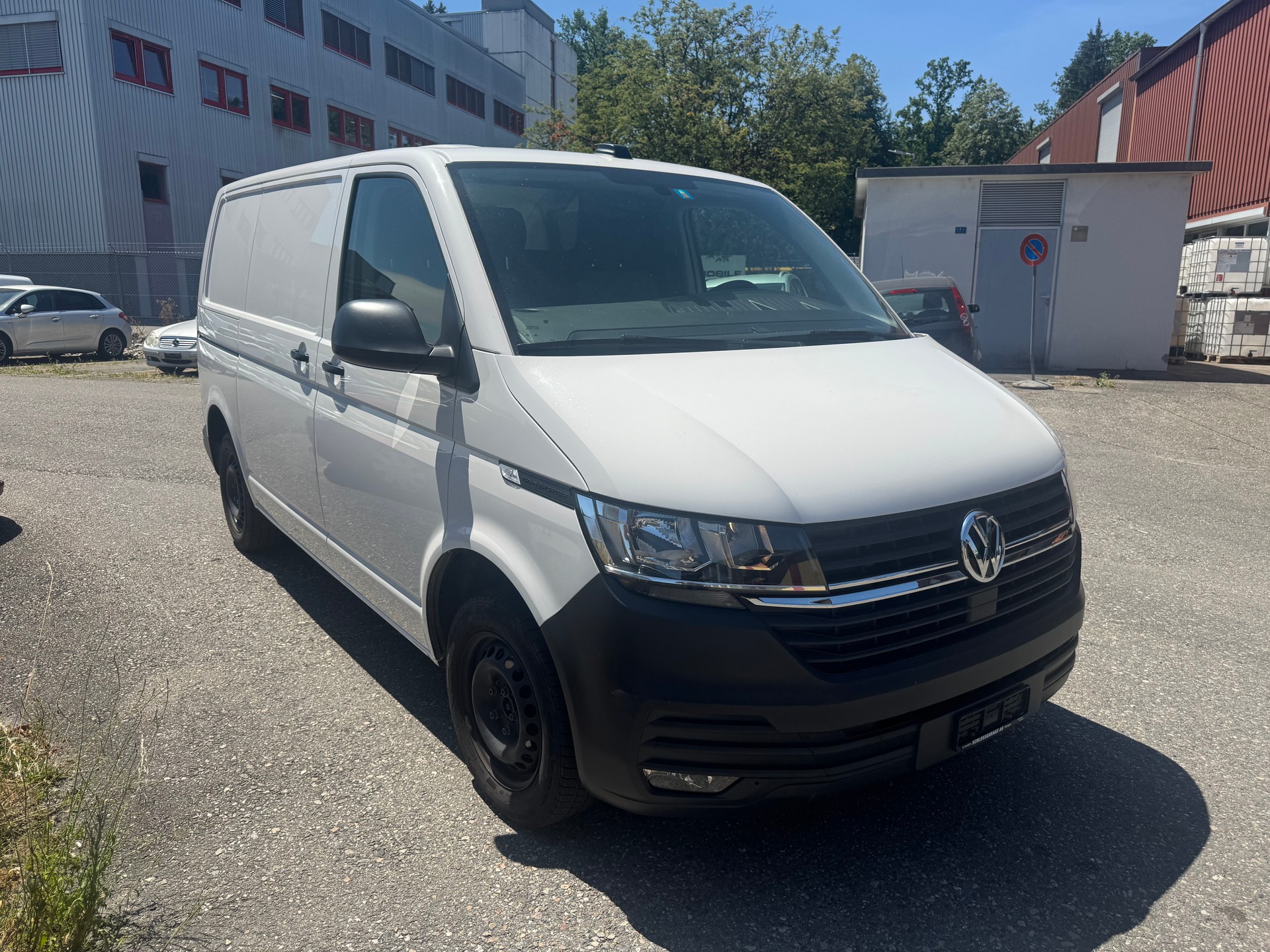 VW T6.1 2.0 TDI-image-1
