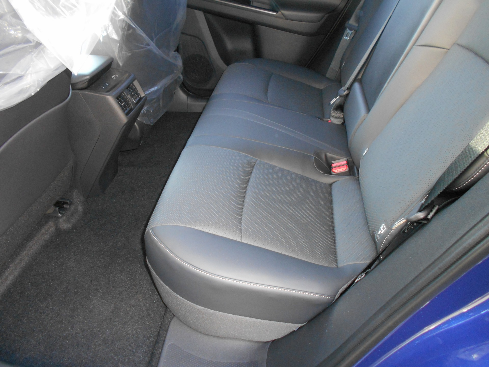 SUBARU E-Outback eV Classic-image-9