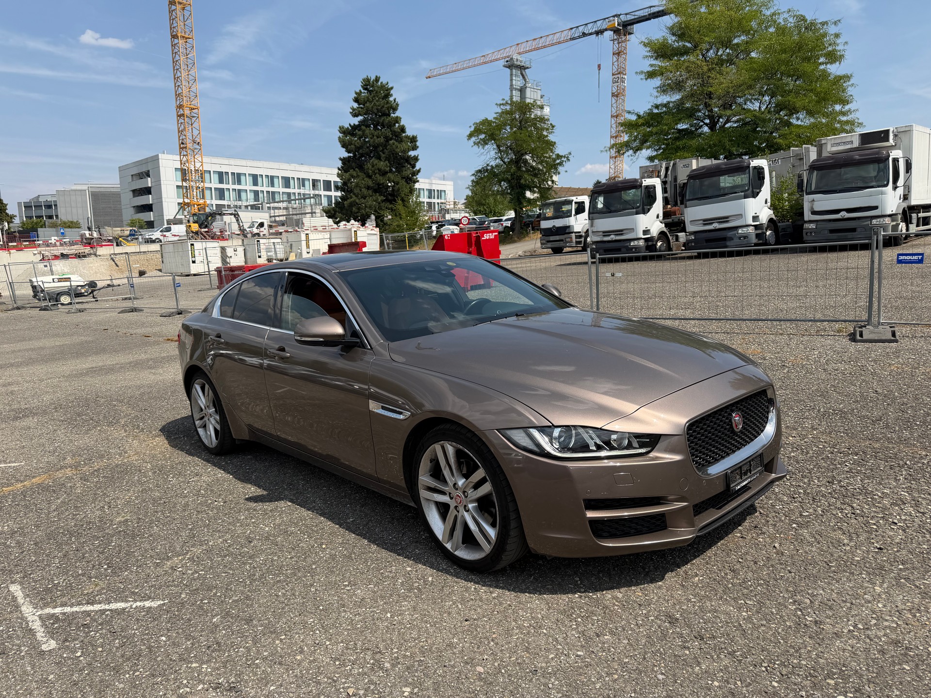 JAGUAR XE 20d Prestige Automat-image-0