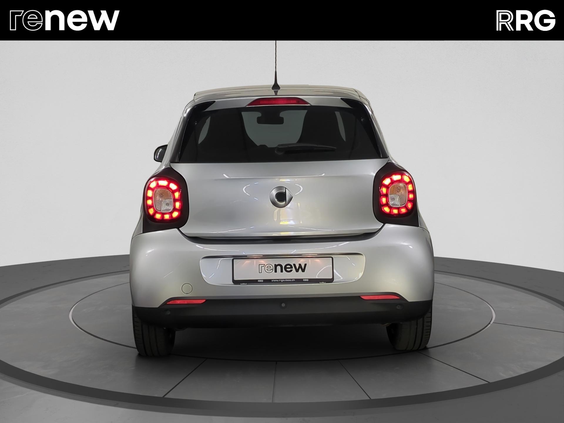 SMART forfour EQ passion-image-3
