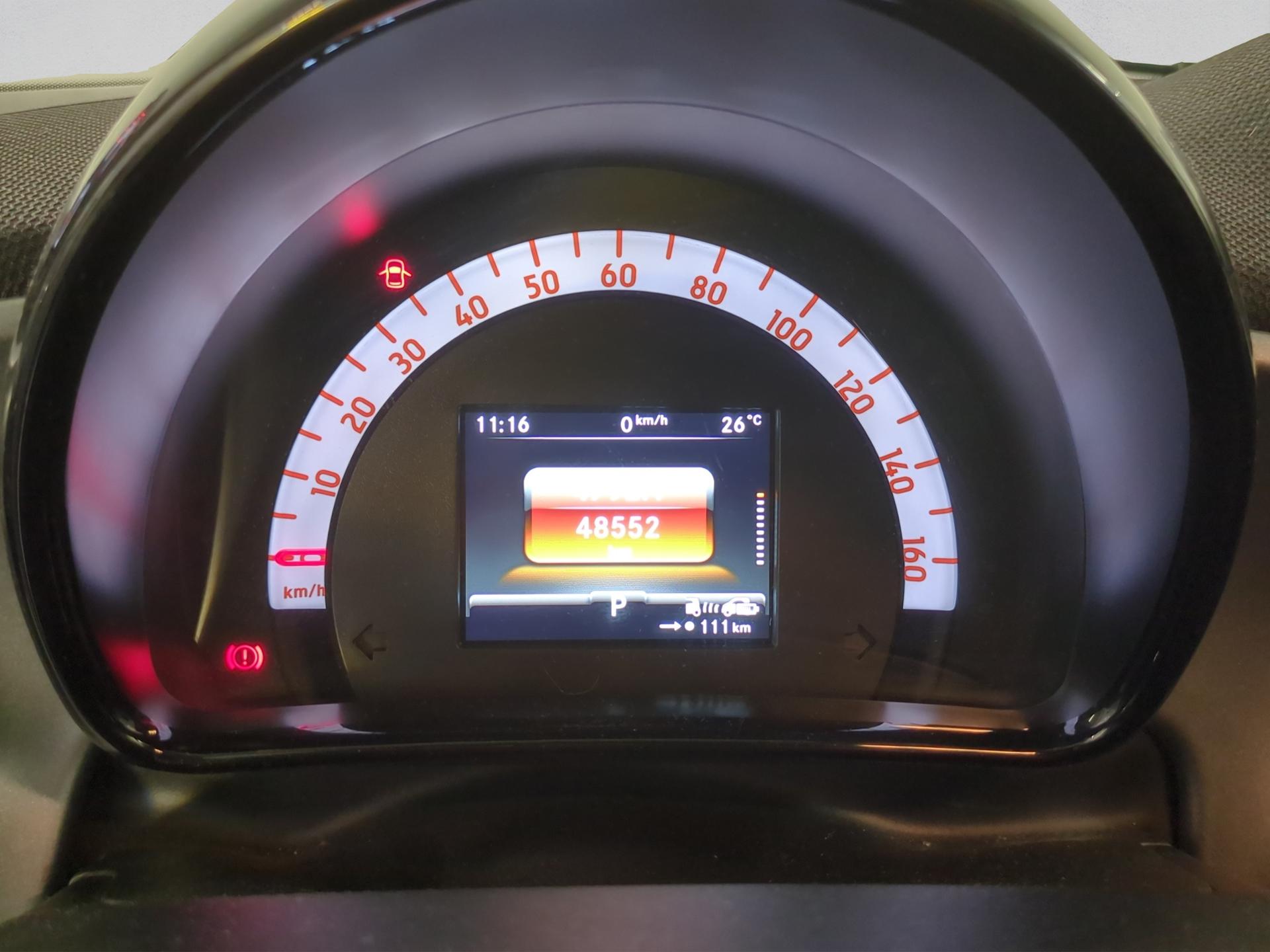 SMART forfour EQ passion-image-10