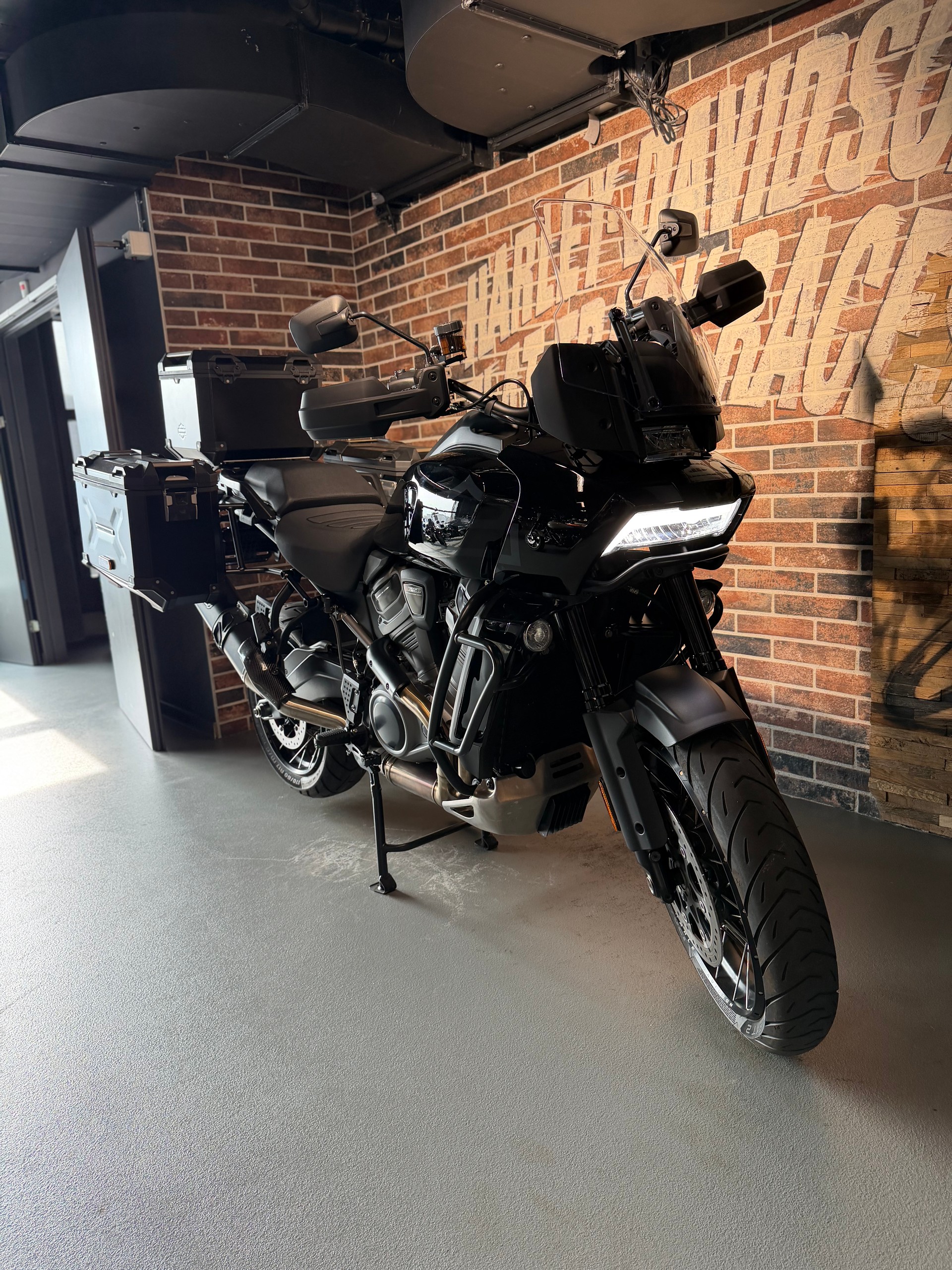 HARLEY-DAVIDSON RA Pan America 1250 Special-image-11