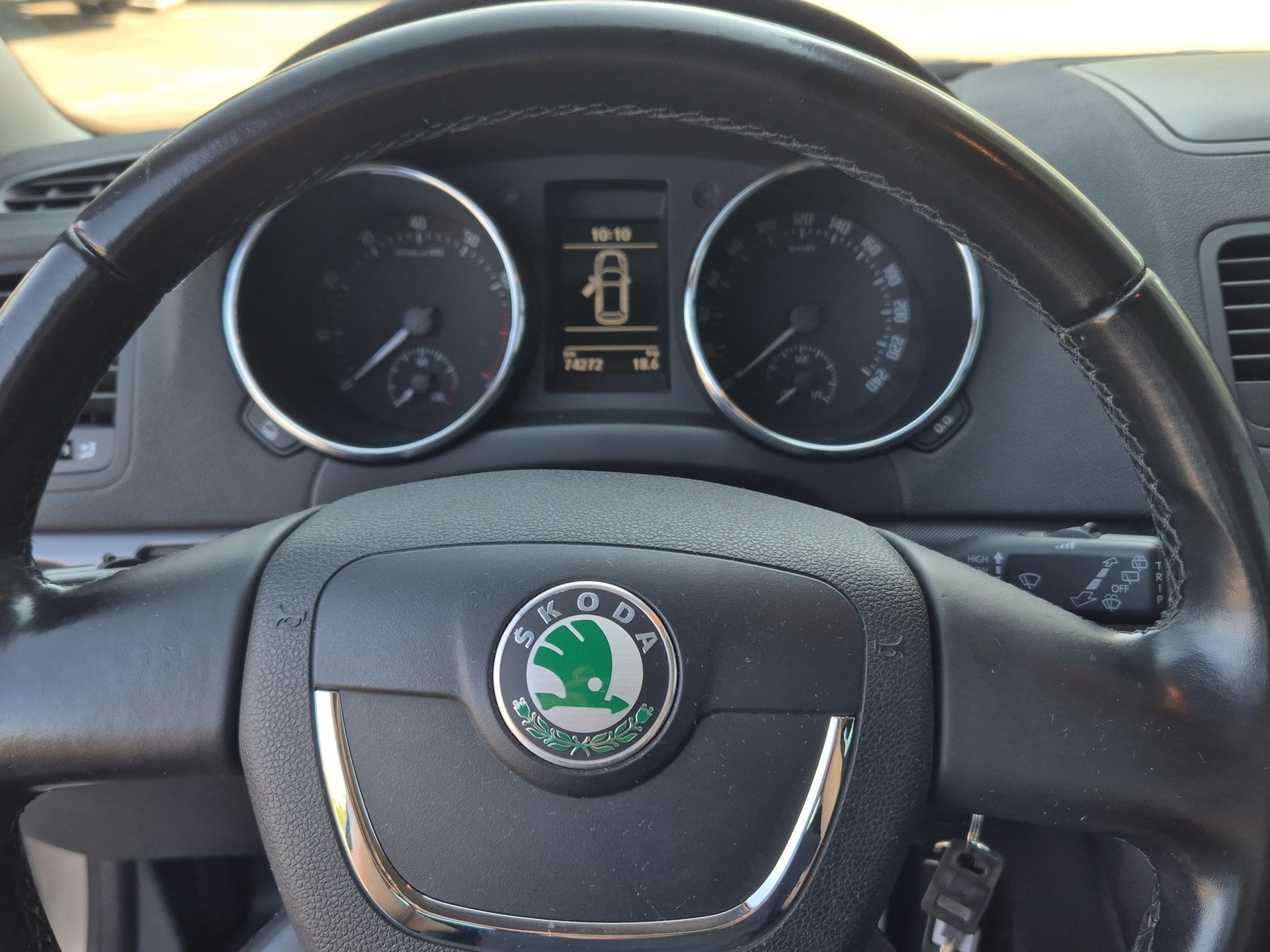 SKODA Yeti 1.4 TSI Fresh-image-9